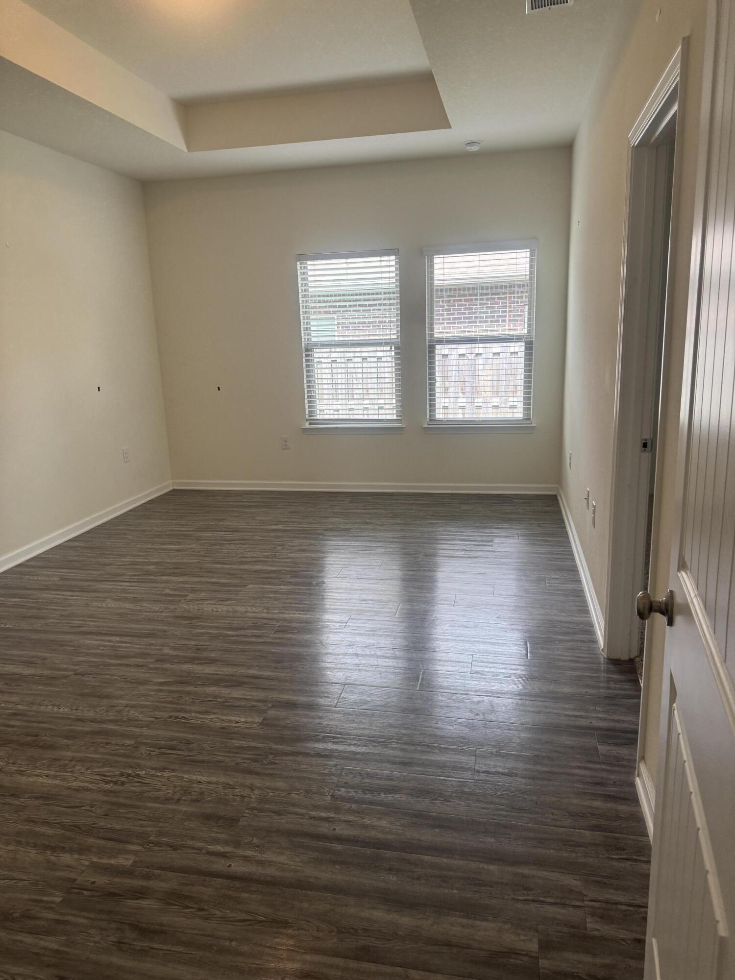 Redstone Commons - Residential Lease