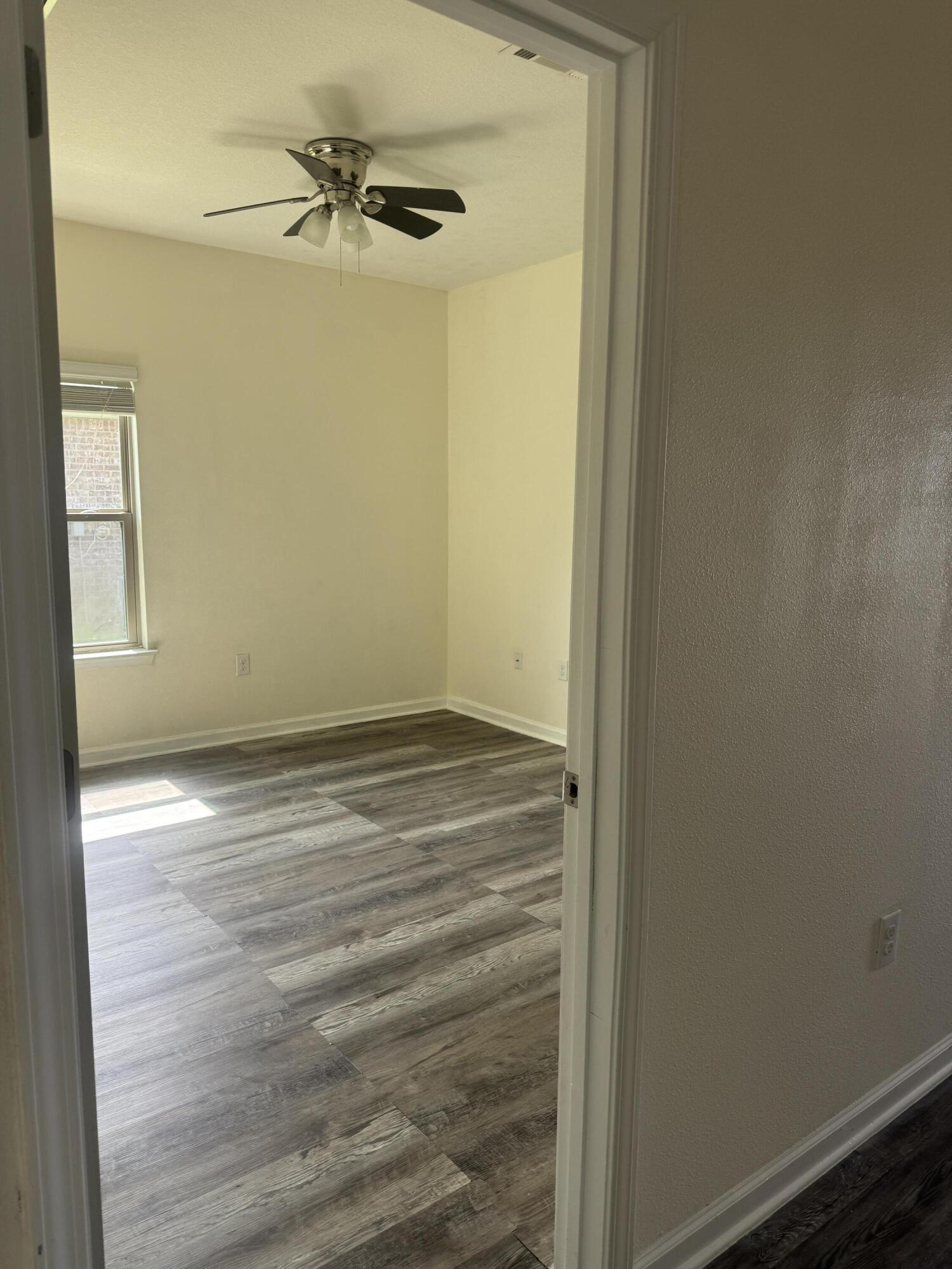 Redstone Commons - Residential Lease