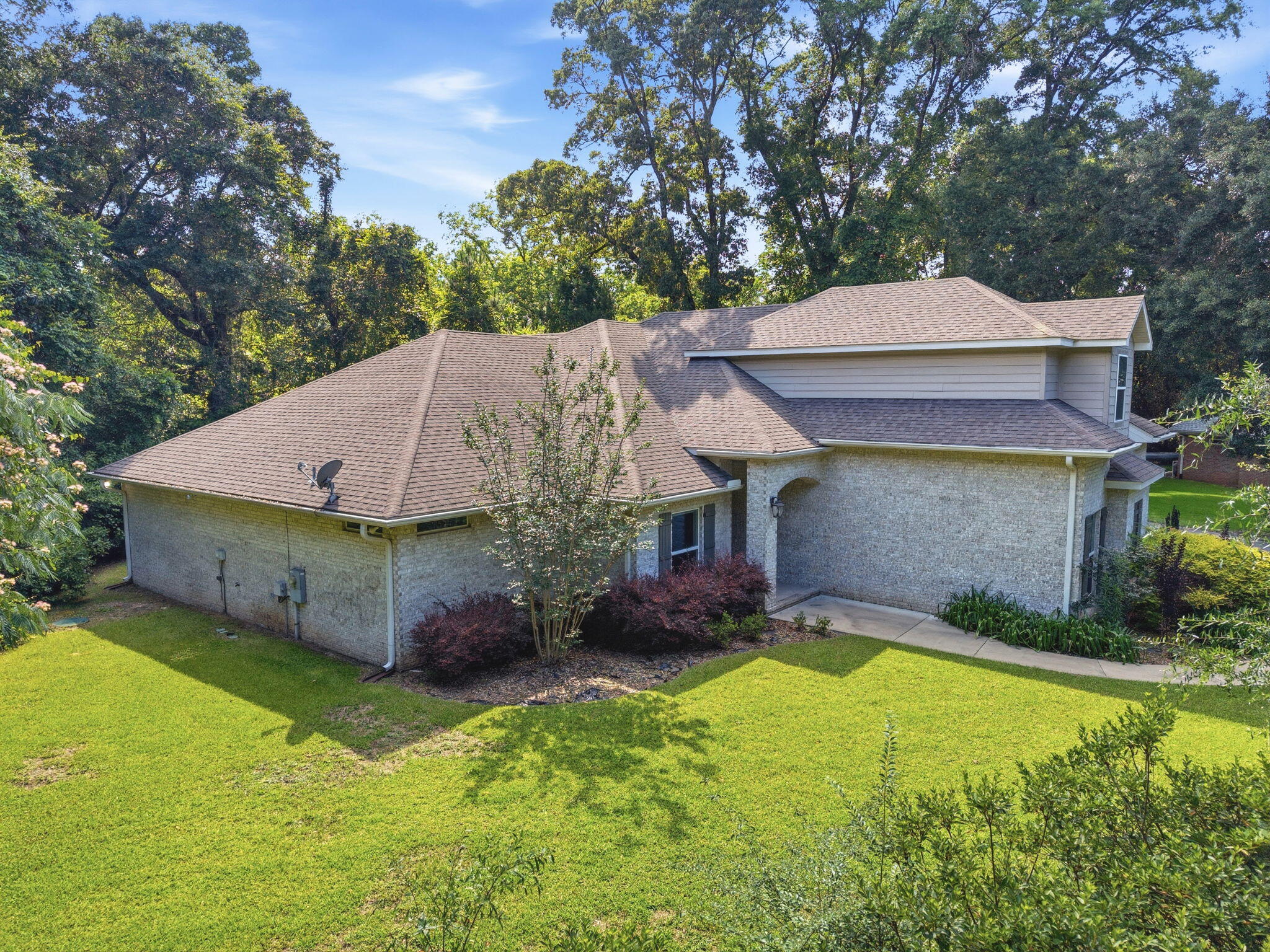 CLAIRES VINEYARD - Residential