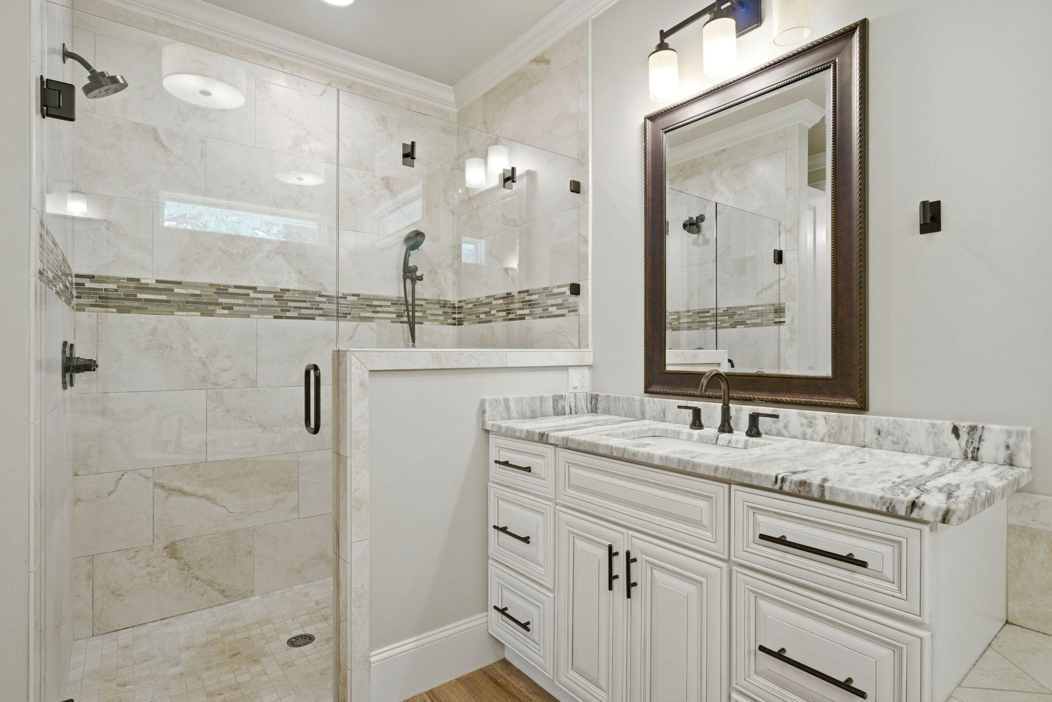 CLAIRES VINEYARD - Residential