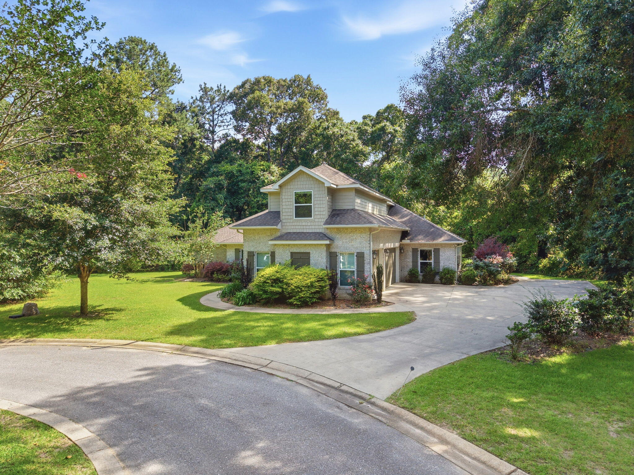 CLAIRES VINEYARD - Residential