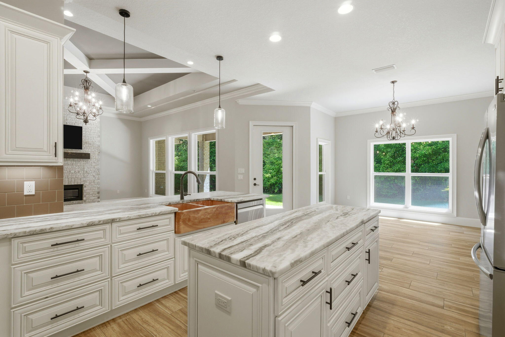 CLAIRES VINEYARD - Residential