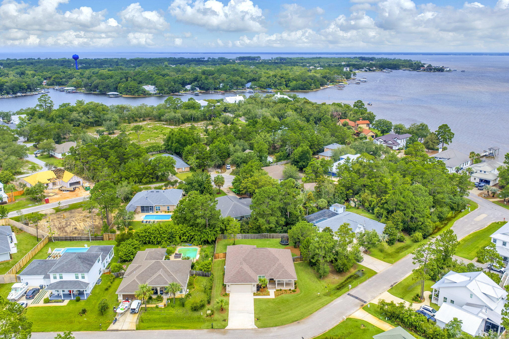 PELICAN BAY S/D - Residential