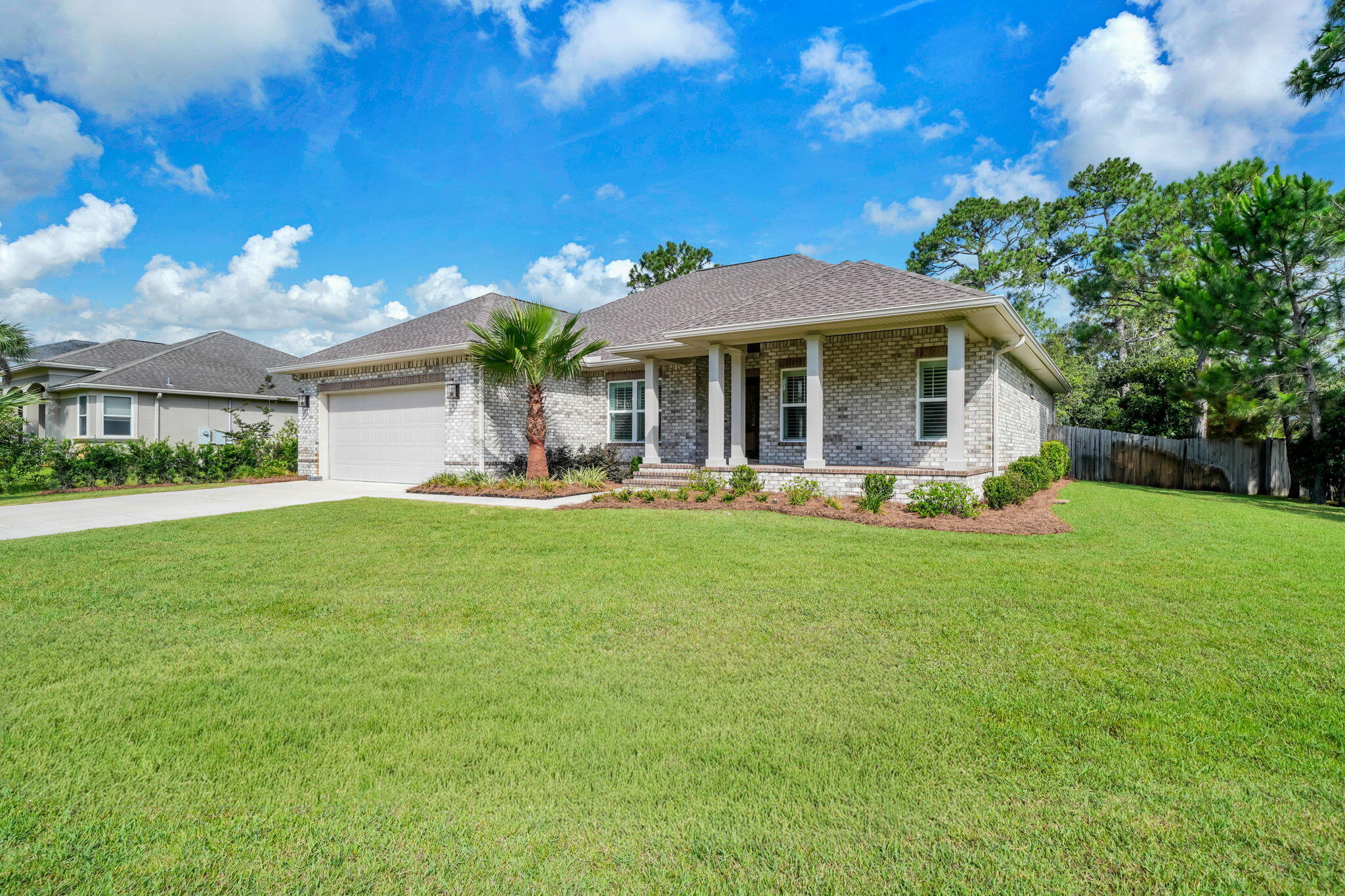 PELICAN BAY S/D - Residential