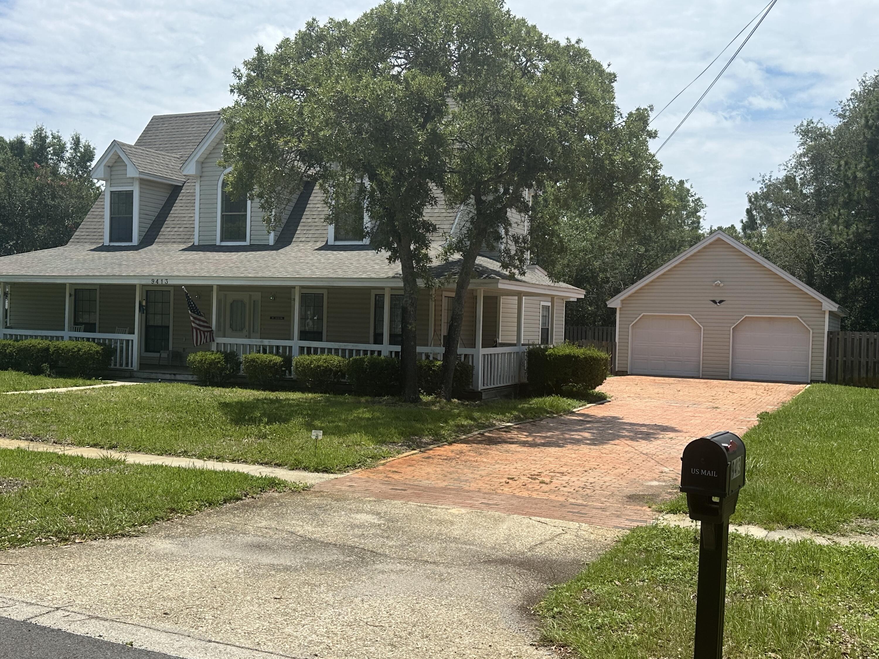 FOX DEN VILLAGES - Residential
