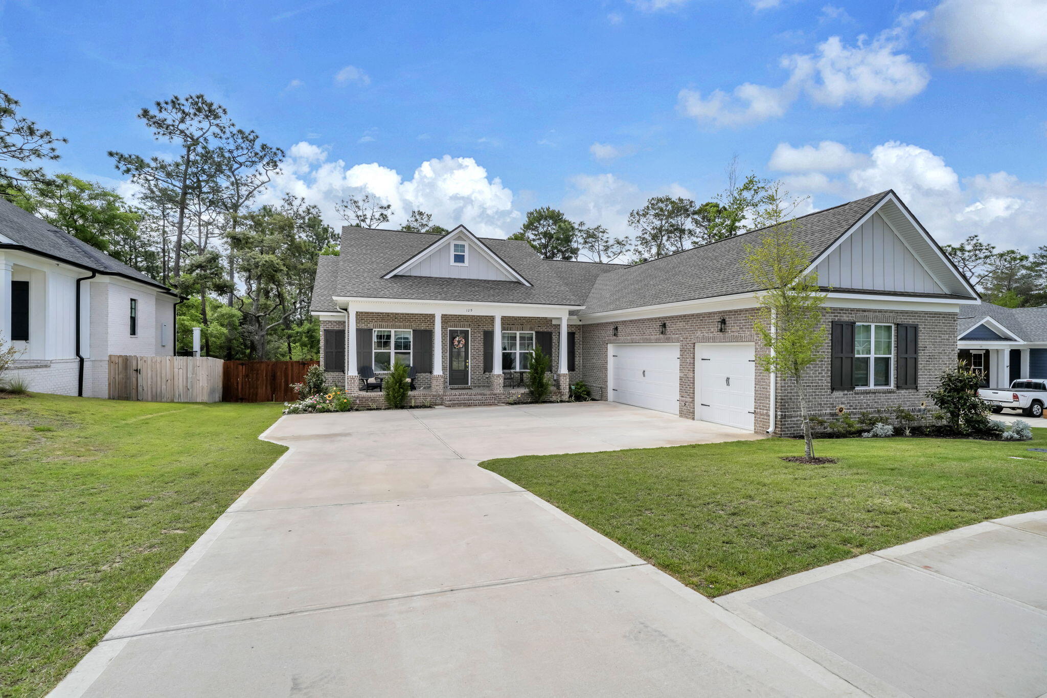 Deer Moss Creek - Residential