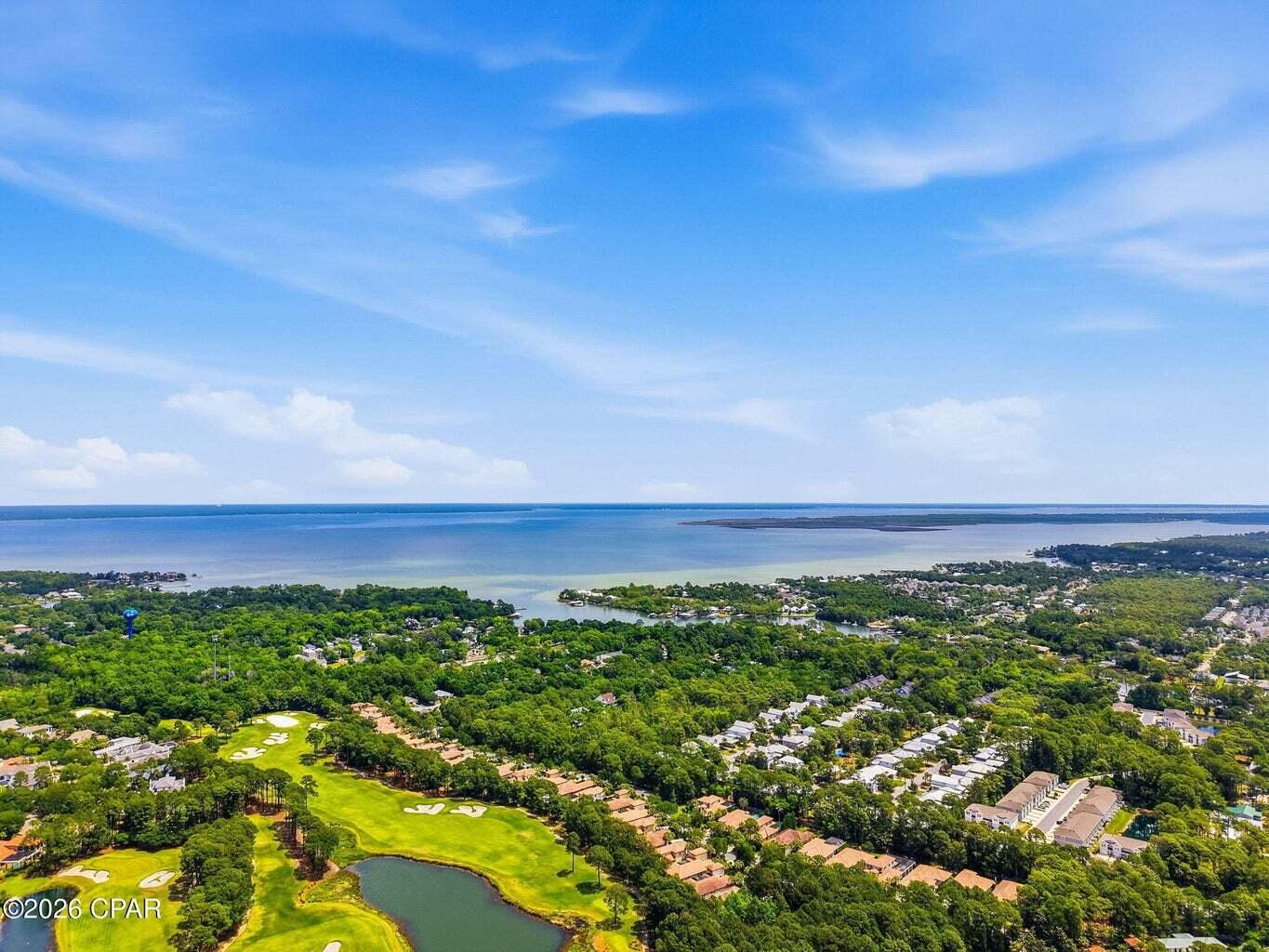 HARBOR OAKS - Residential