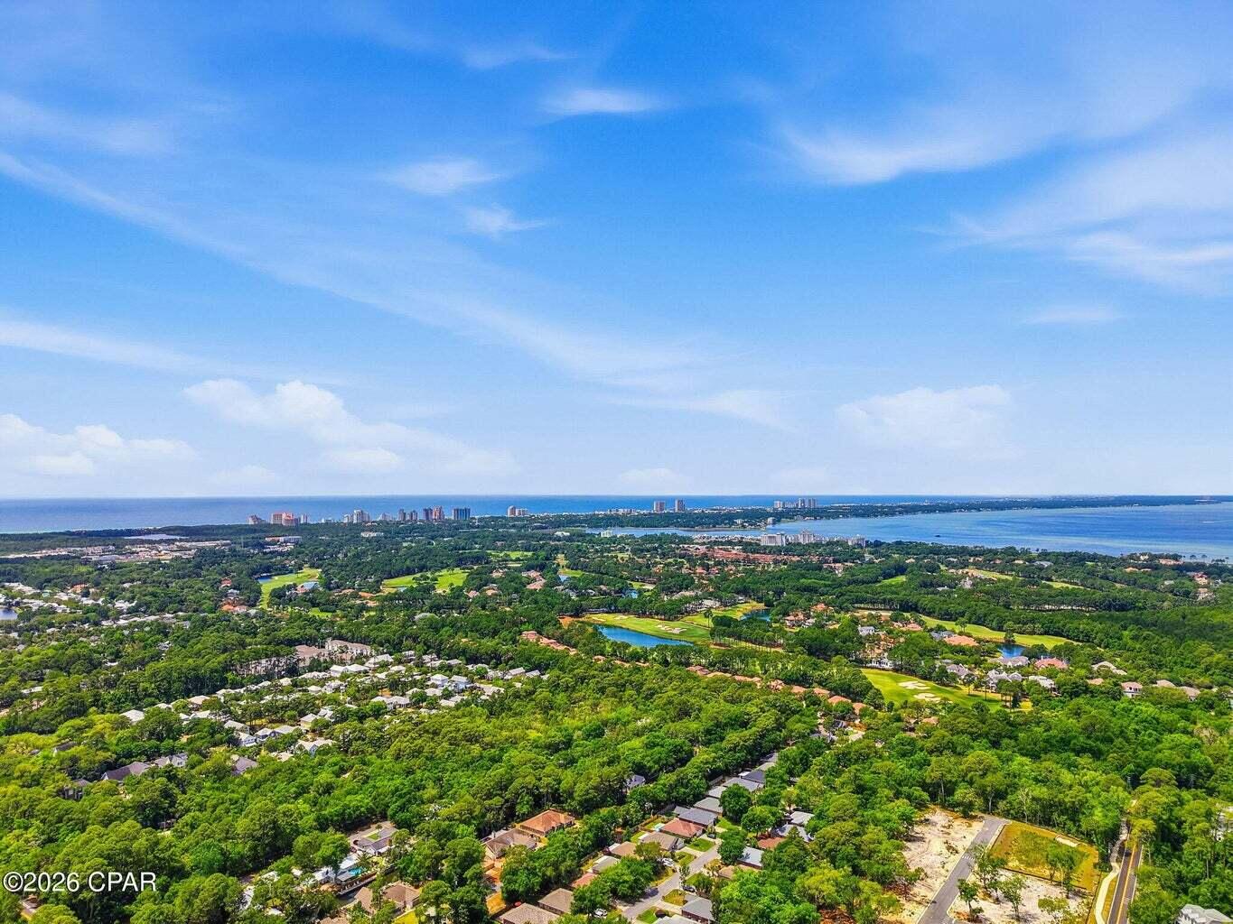 HARBOR OAKS - Residential
