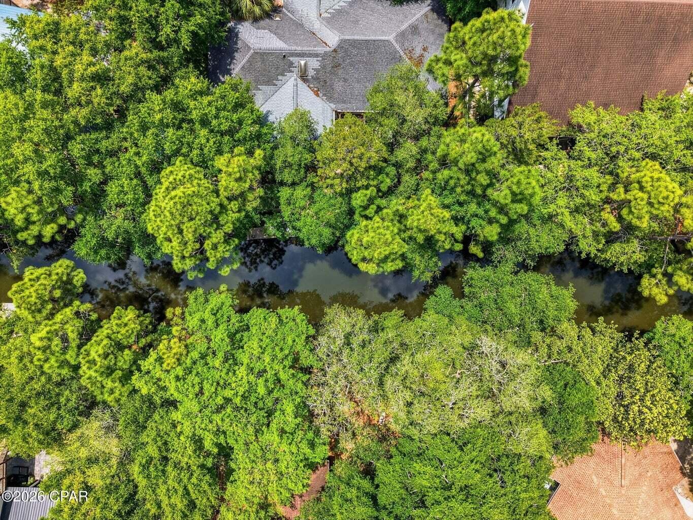 HARBOR OAKS - Residential