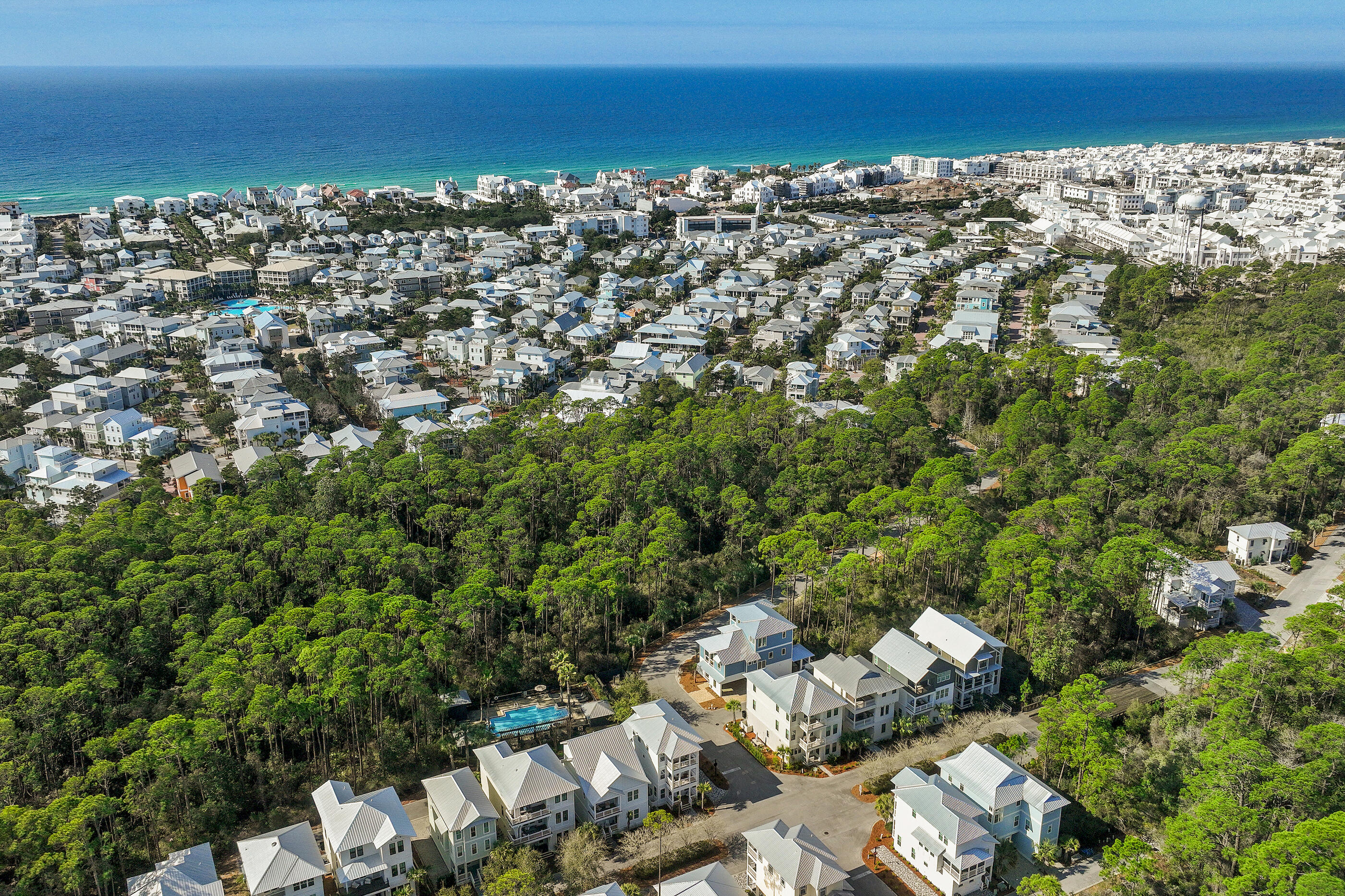 TREETOP S/D - Residential