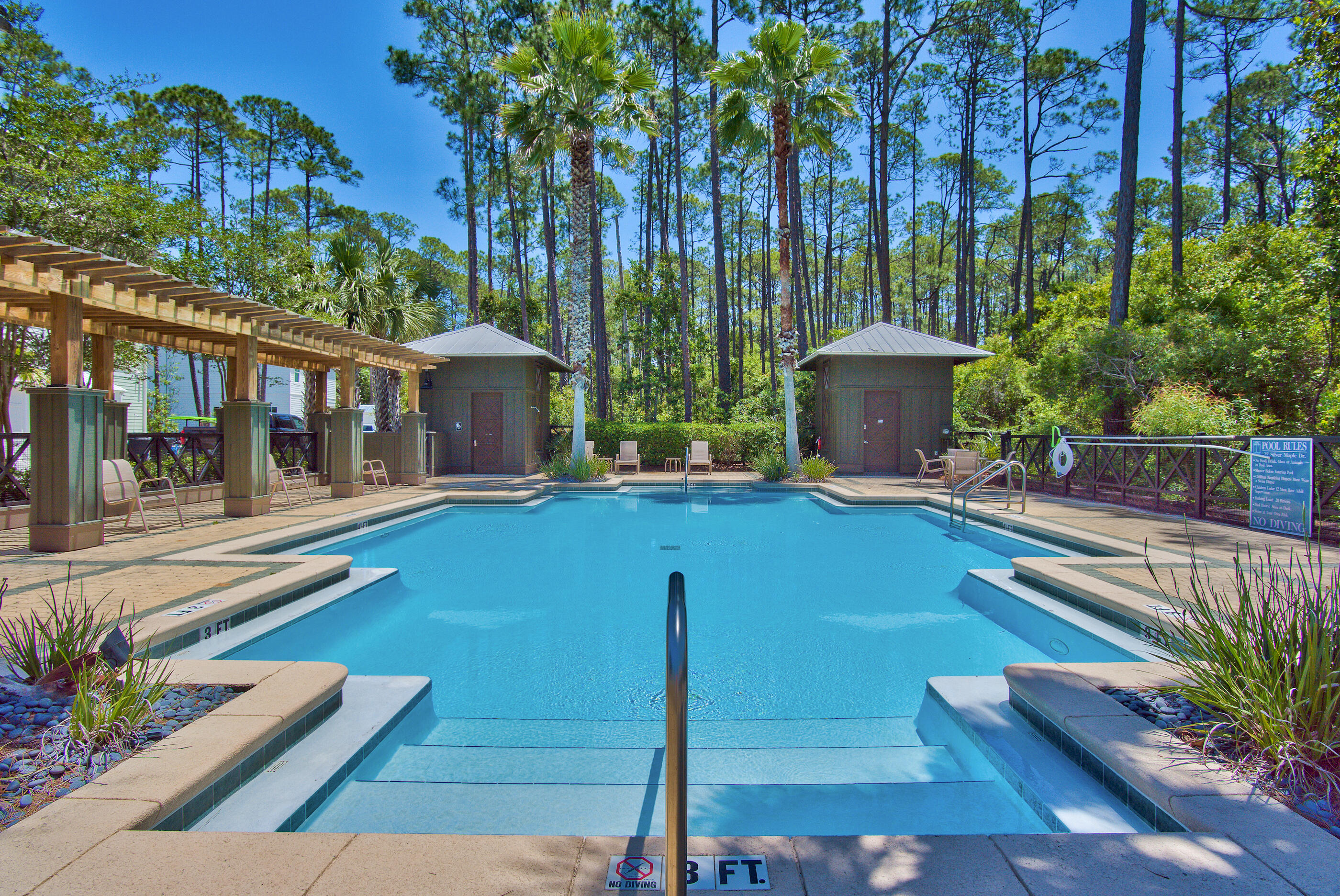 TREETOP S/D - Residential
