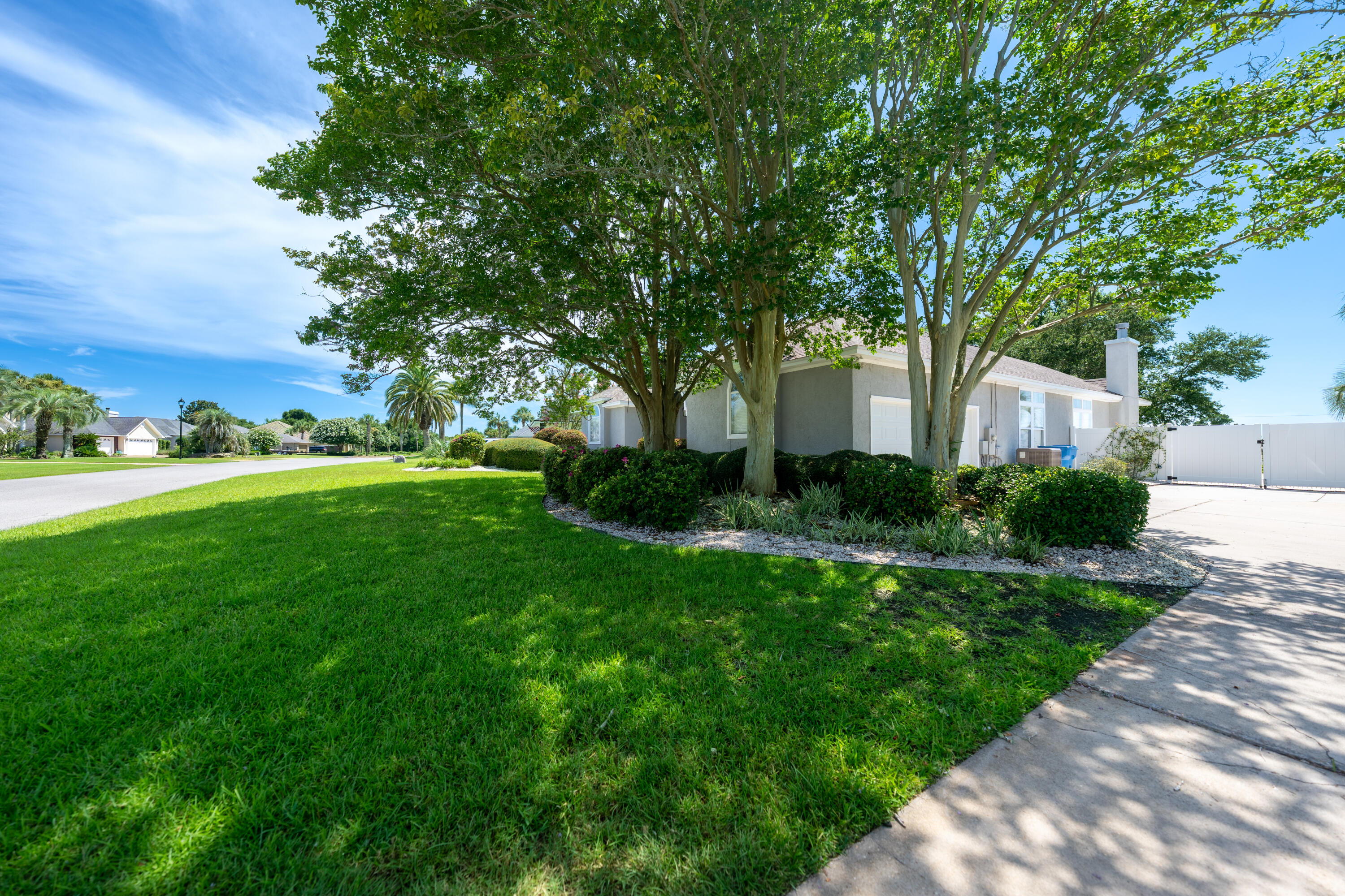 BAY POINT - Residential