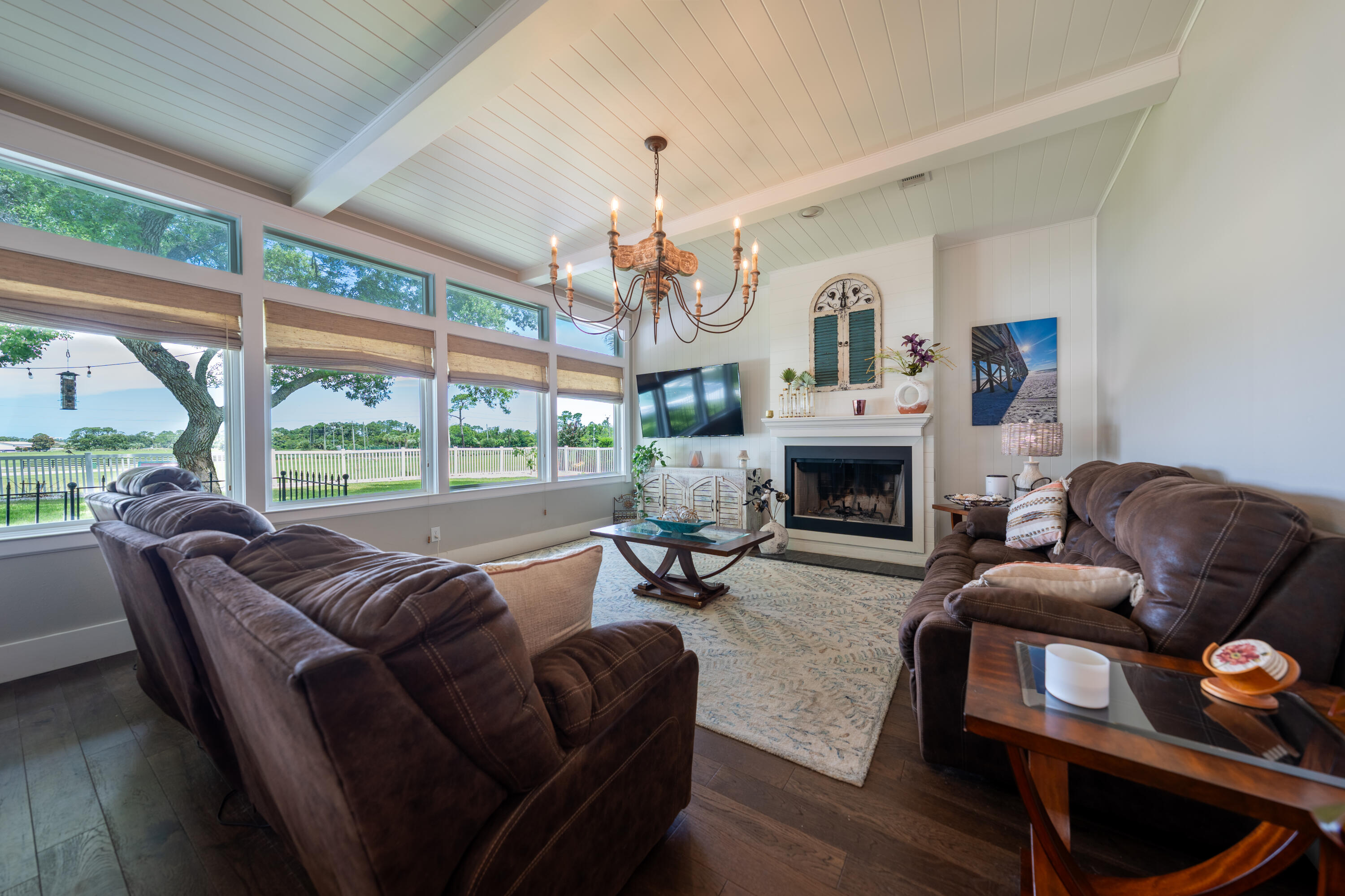 BAY POINT - Residential