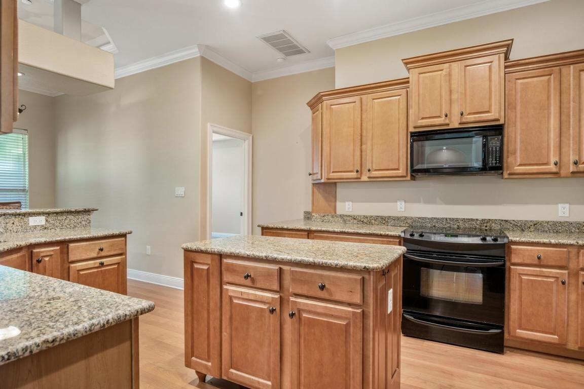 Emerald Bay - Residential Lease