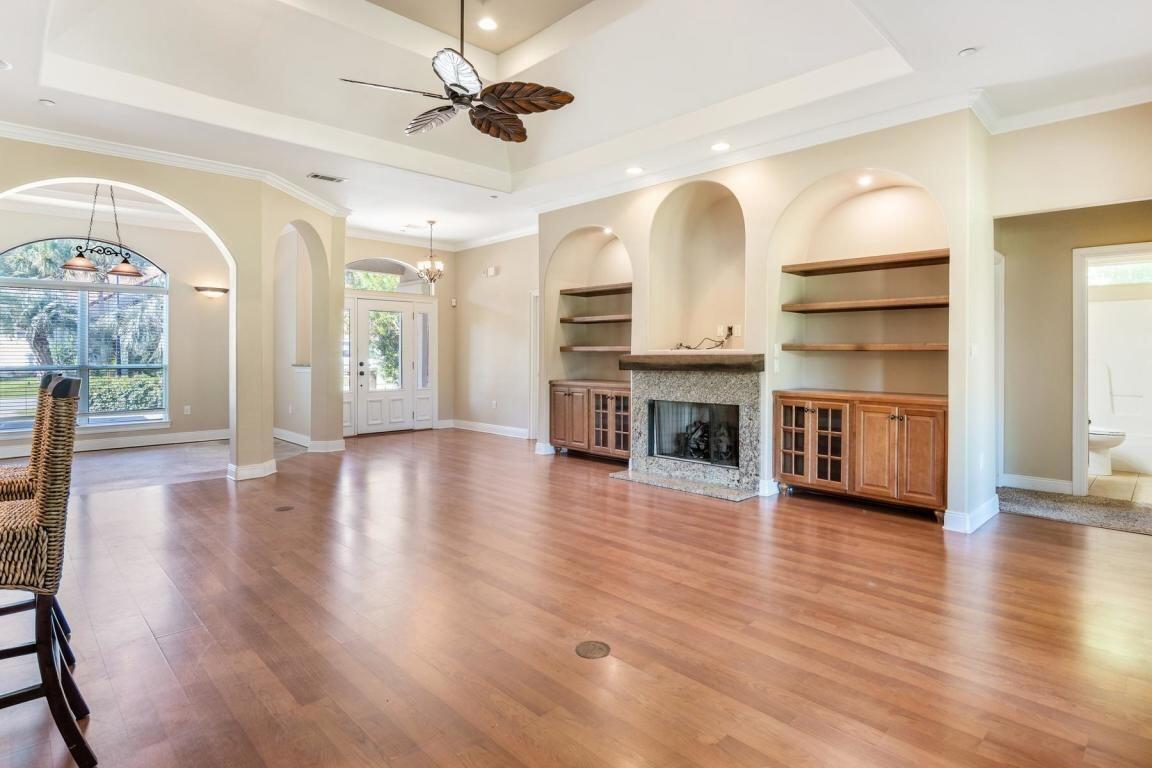 Emerald Bay - Residential Lease