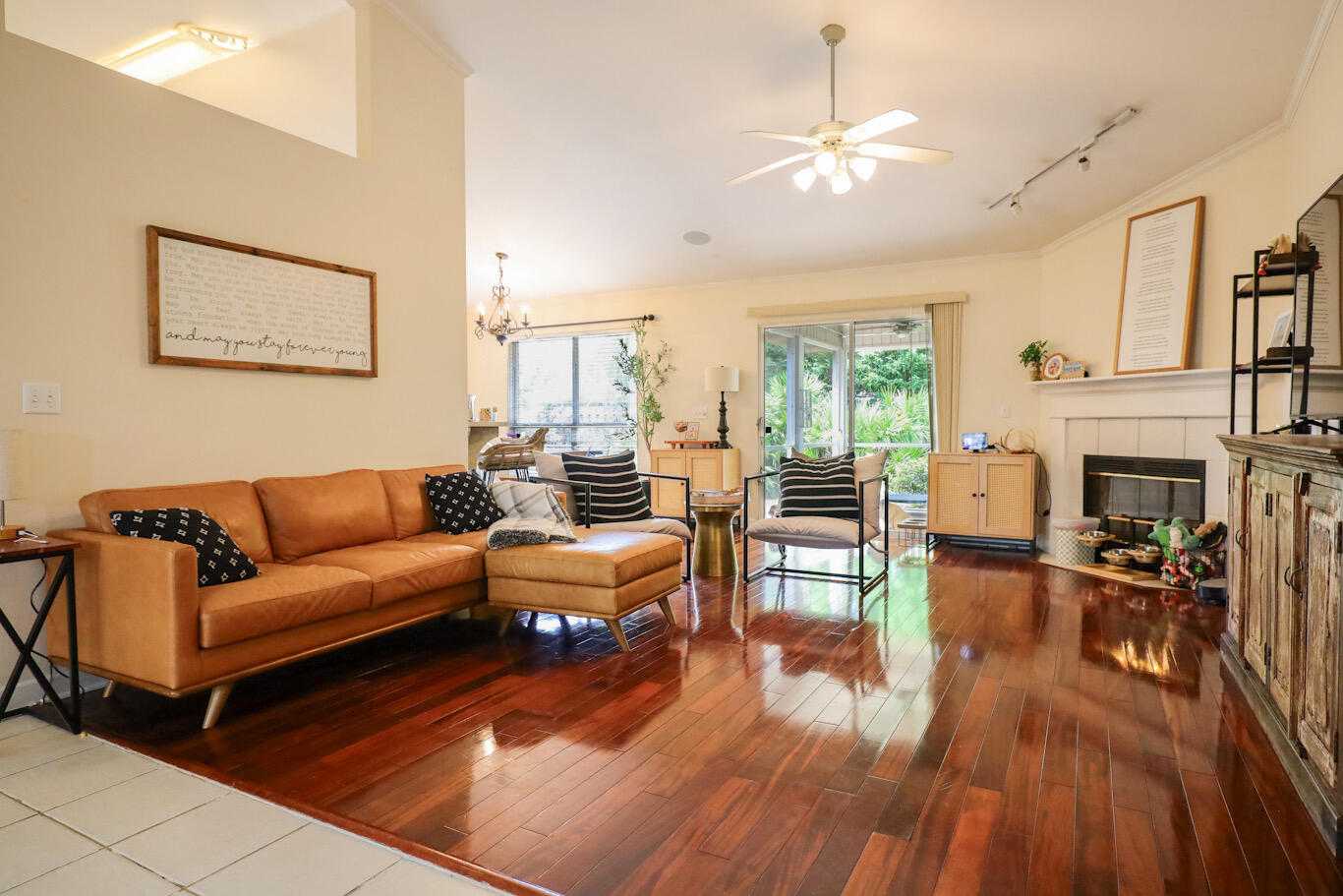 INDIAN LAKE - Residential