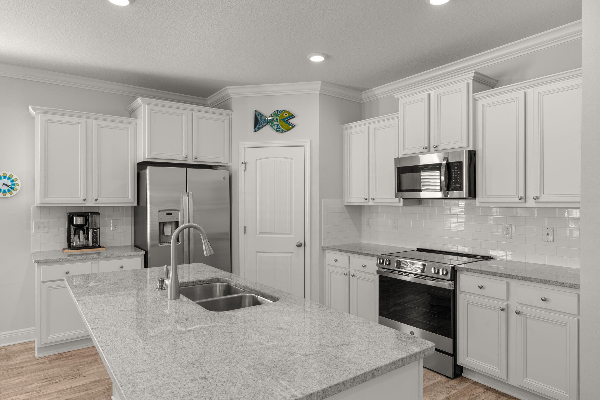 STONEGATE - Residential