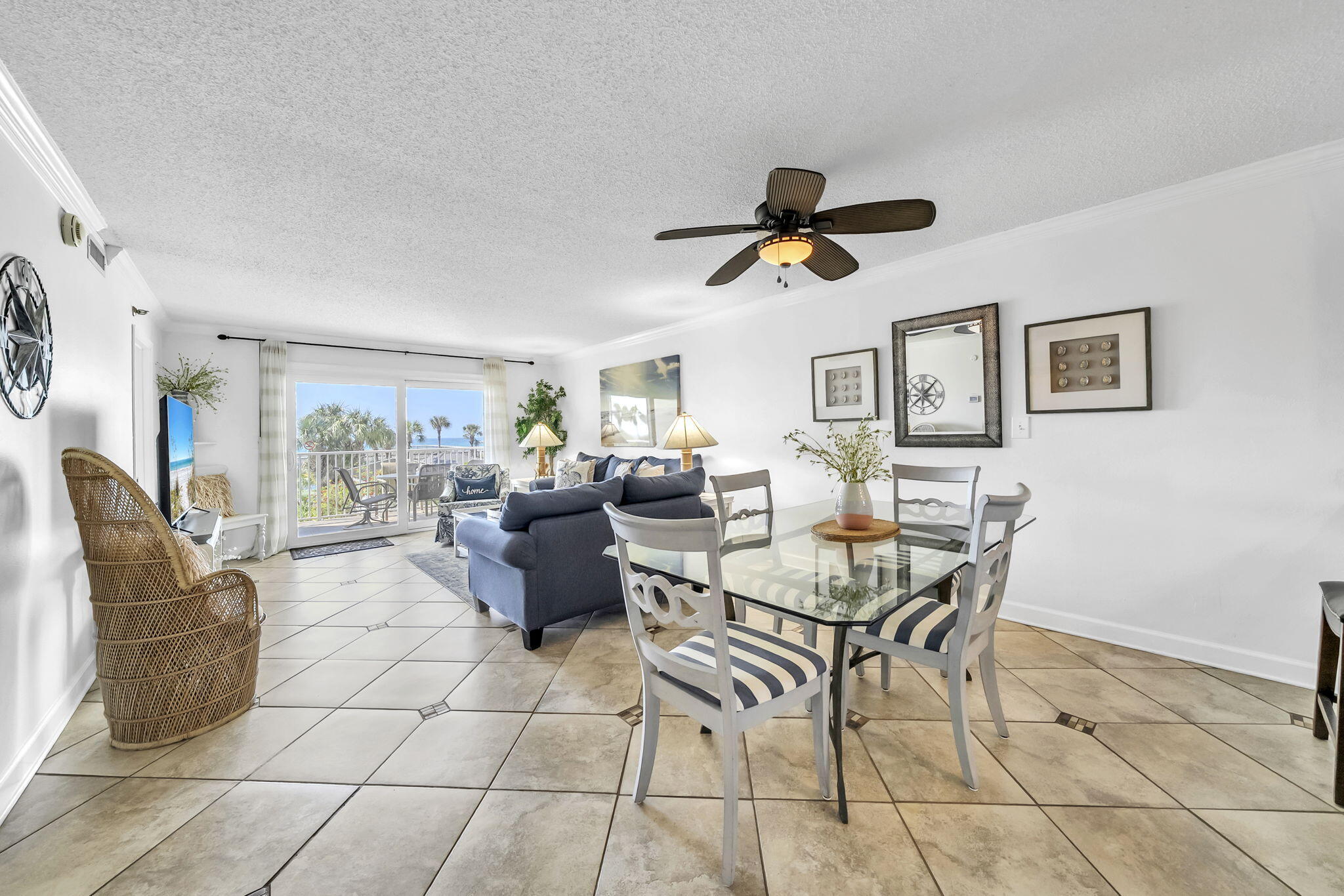 ISLANDER CONDO PH 2 - Residential