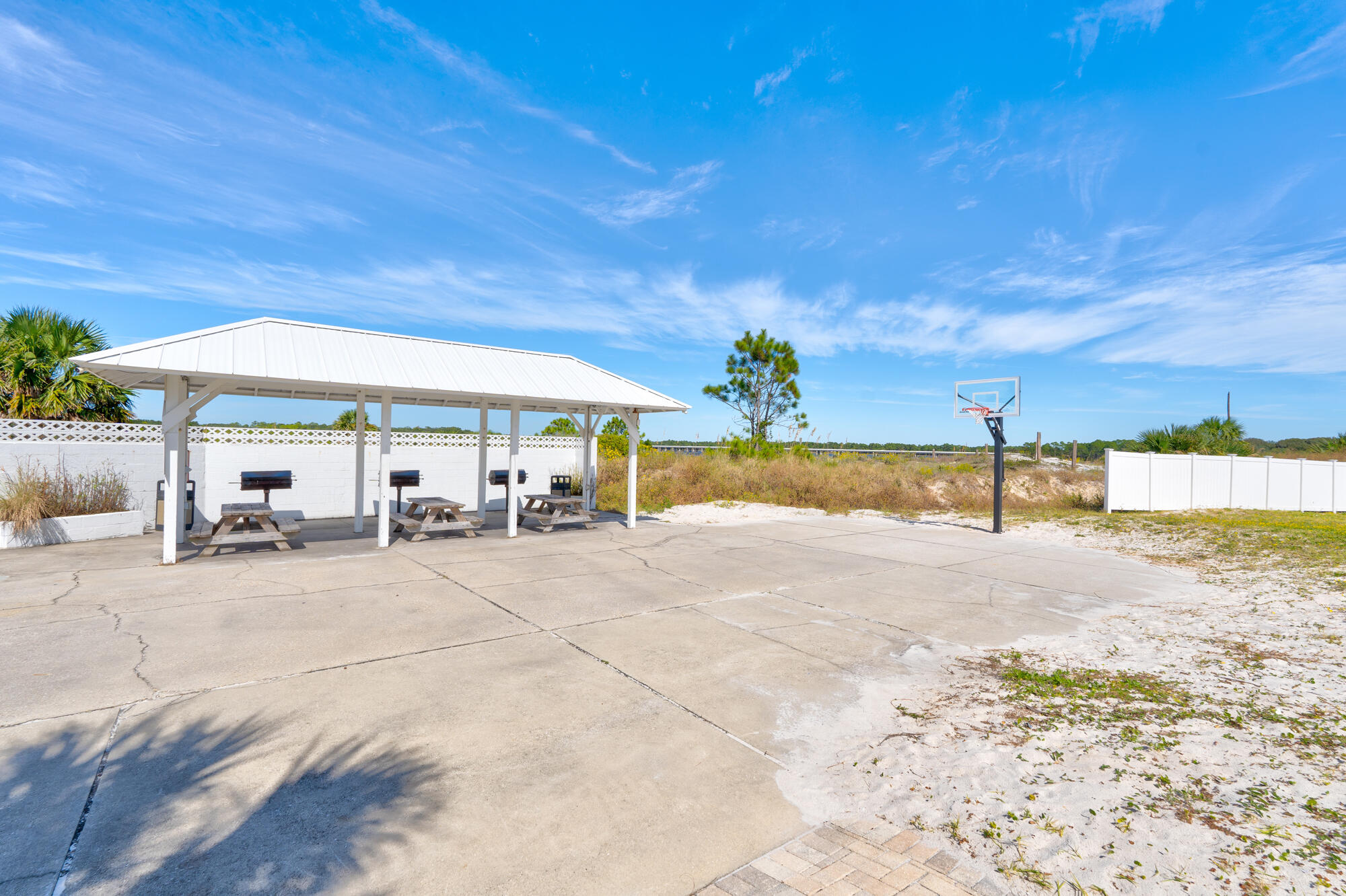 PINNACLE PORT - Residential