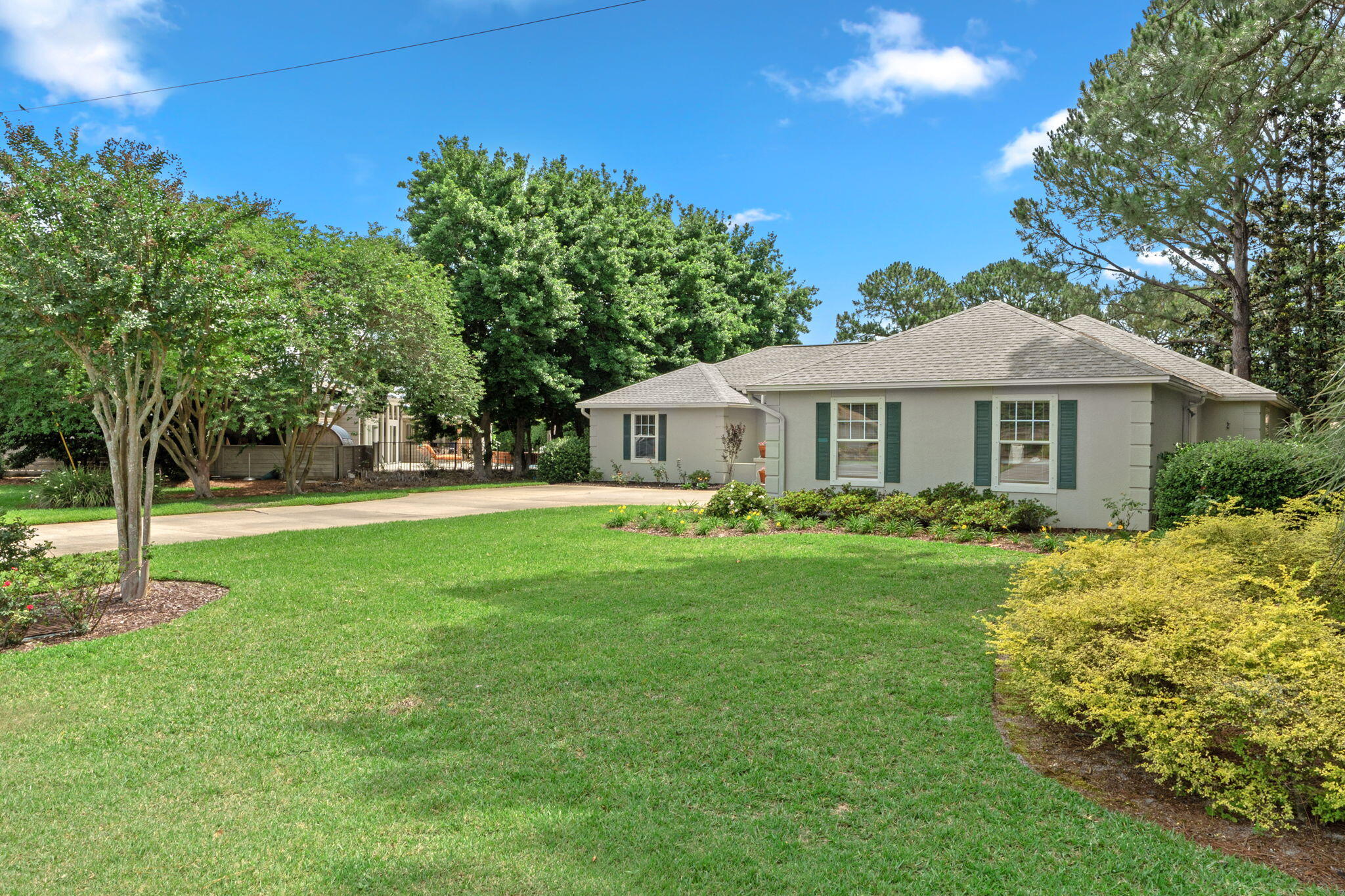 SANDESTIN ESTATES - Residential