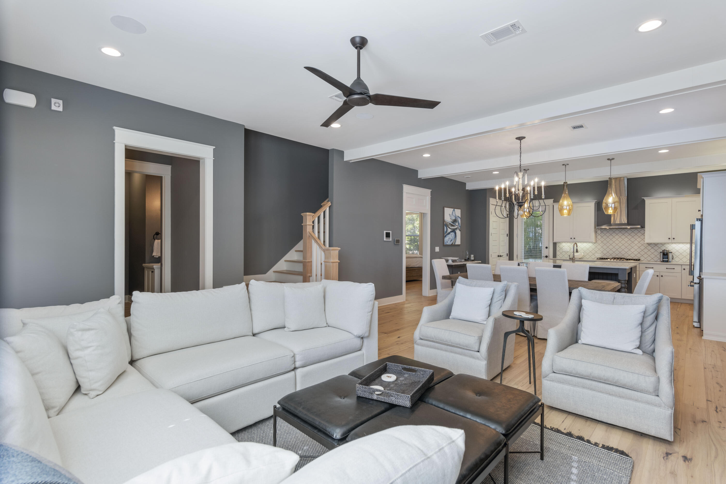 RidgeWalk - Residential