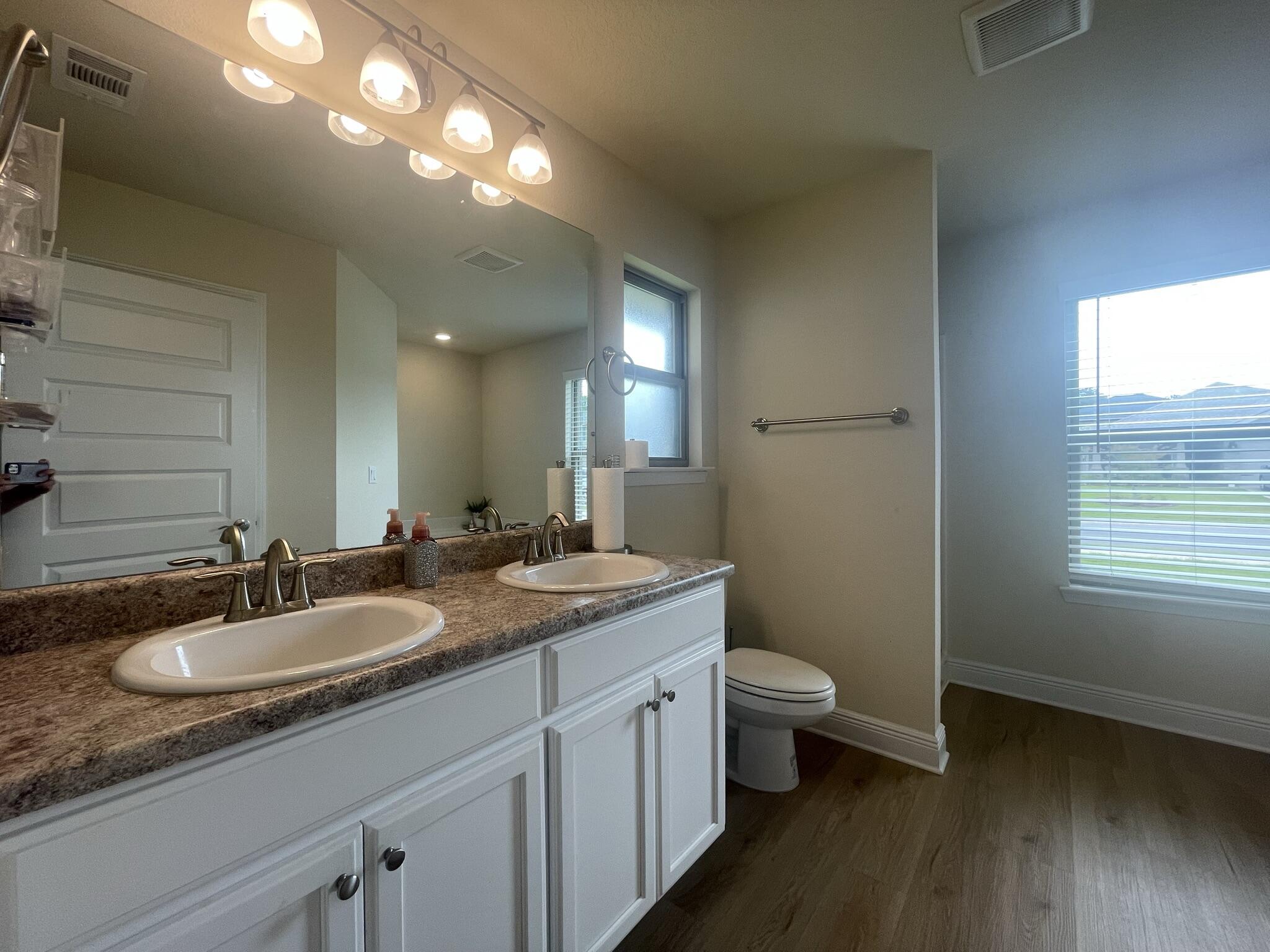 RIDGEWAY LANDING PHASE 1 - Residential