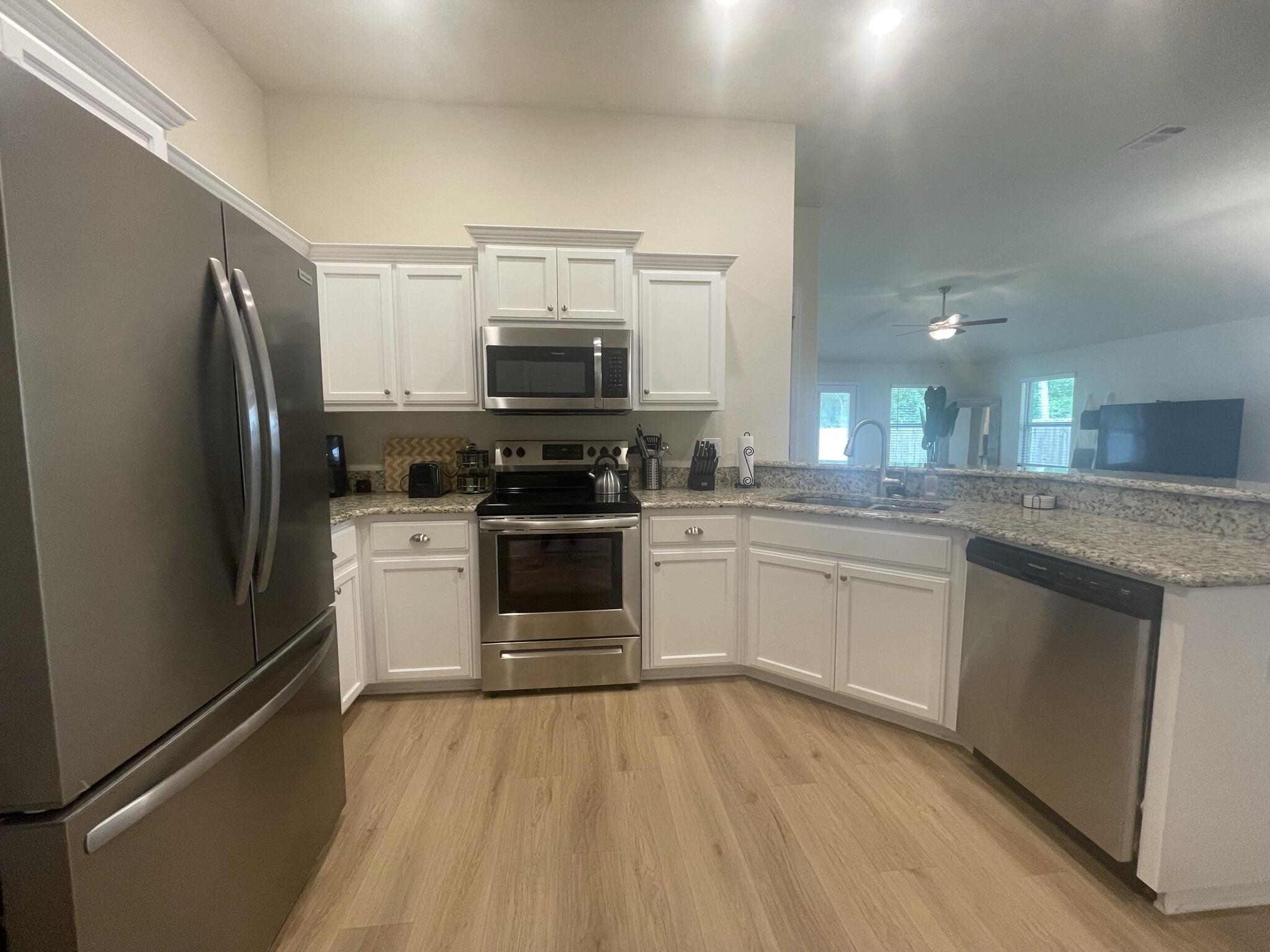 RIDGEWAY LANDING PHASE 1 - Residential