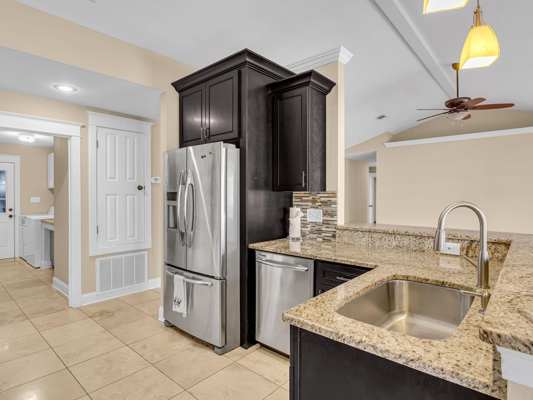 HIDDEN PINES S/D - Residential