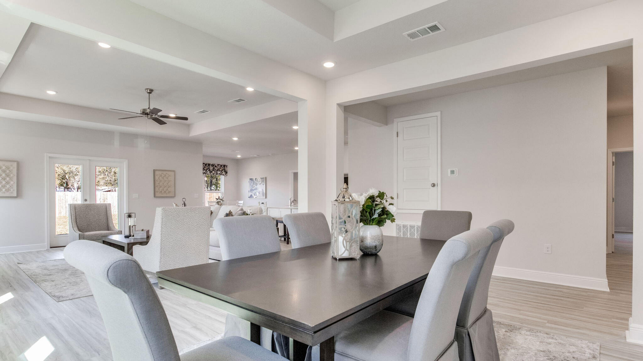 PLANTATION WOODS - Residential