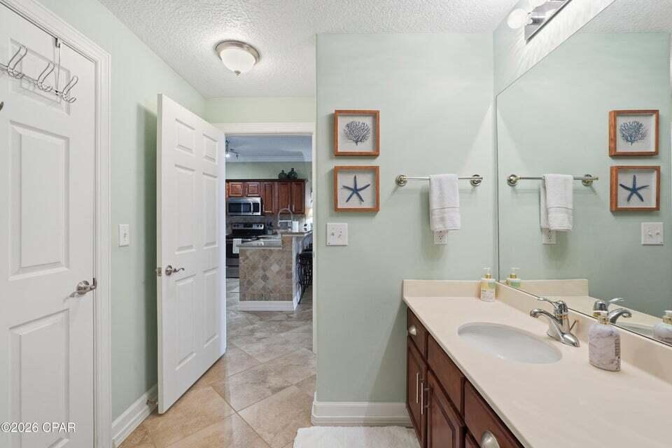 TROPIC WINDS - Residential