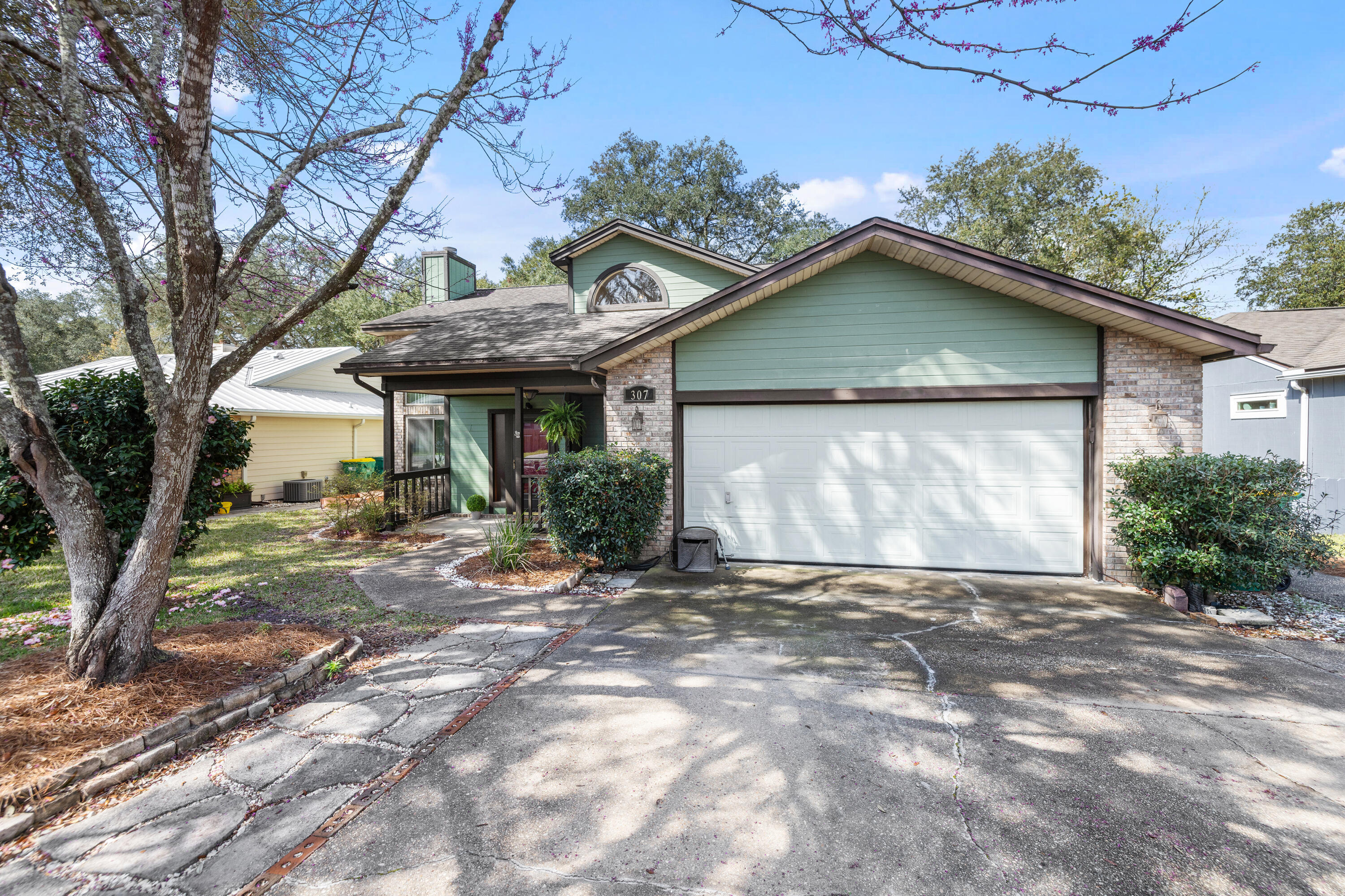 CEDAR RIDGE PH 4 - Residential