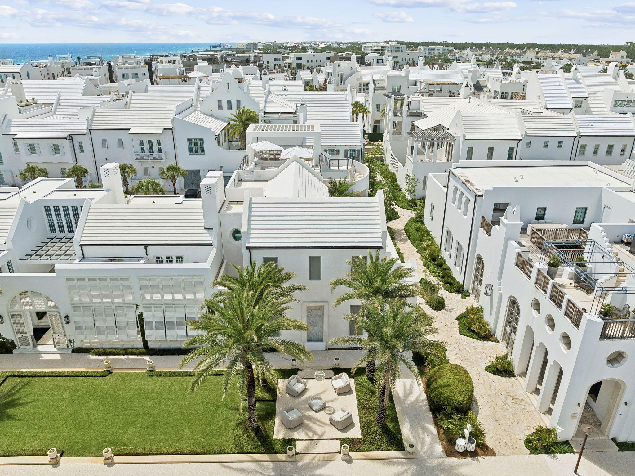 ALYS BEACH - Residential