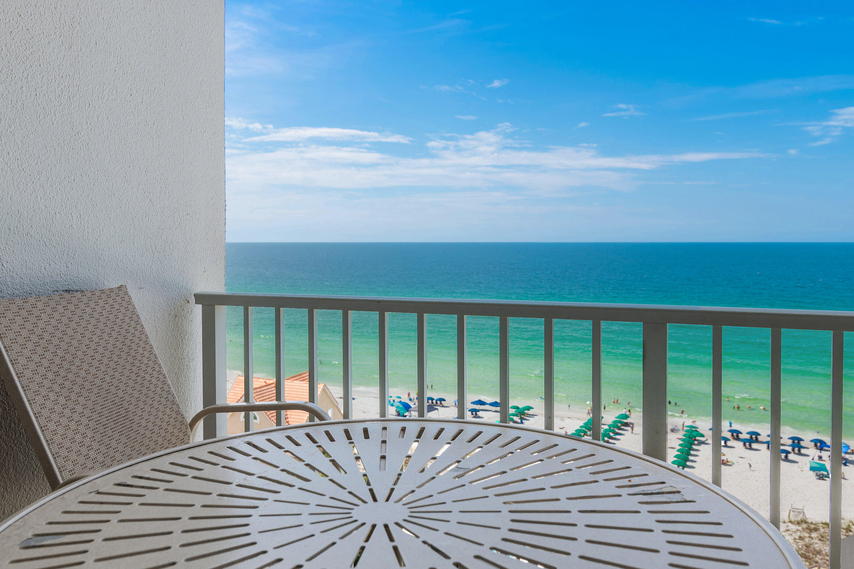 LEEWARD KEY - Residential