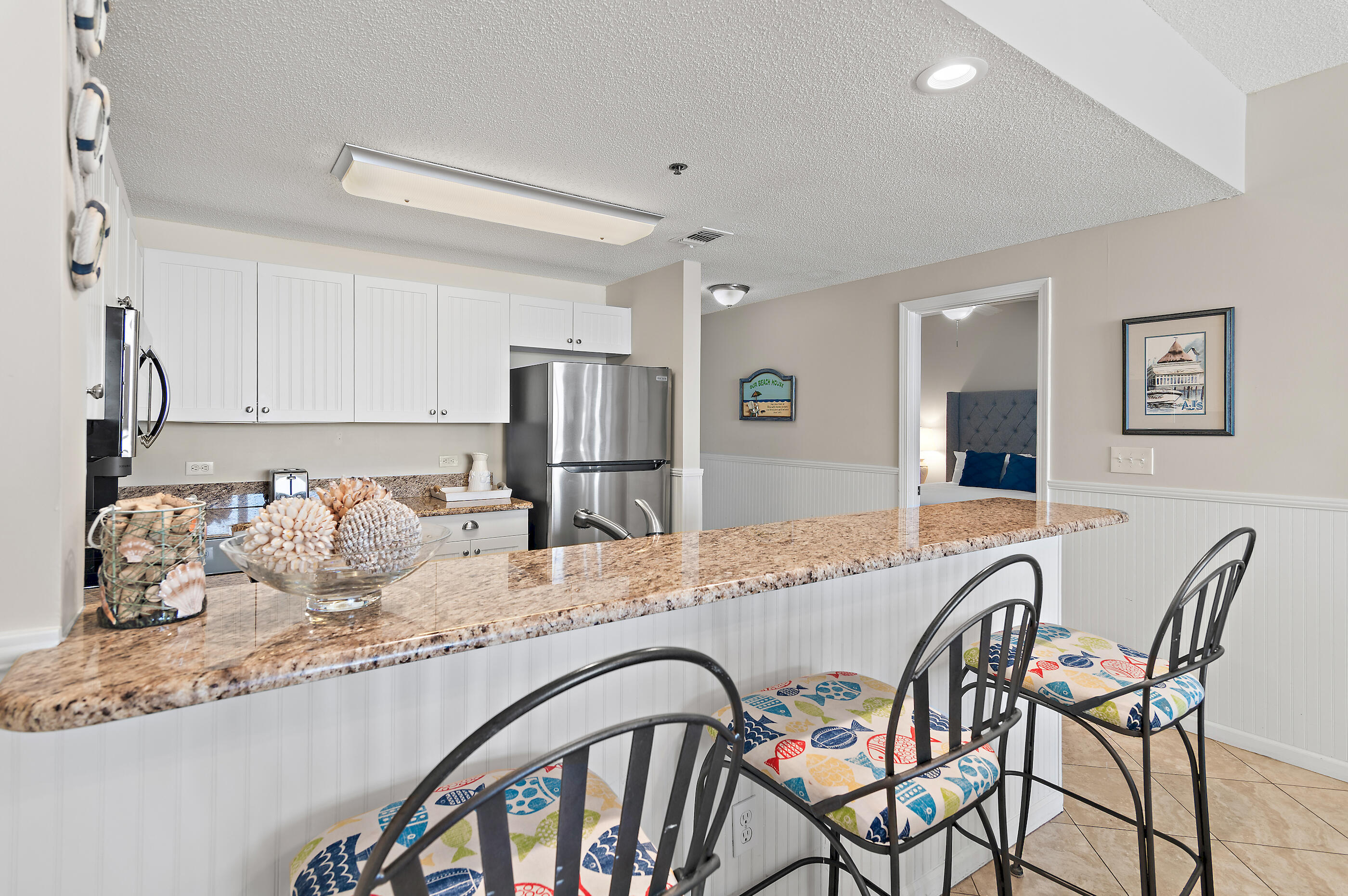 LEEWARD KEY - Residential