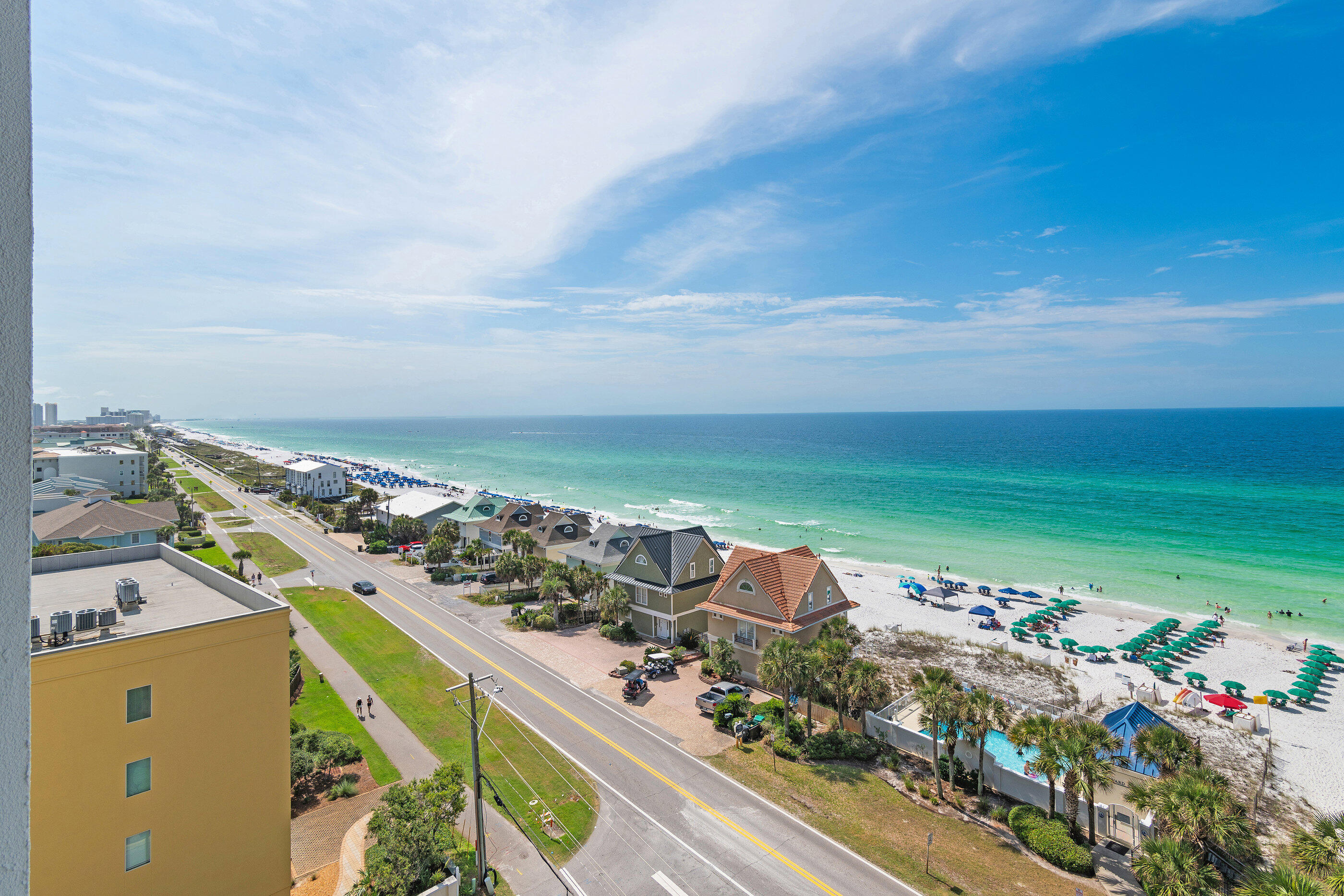 LEEWARD KEY - Residential