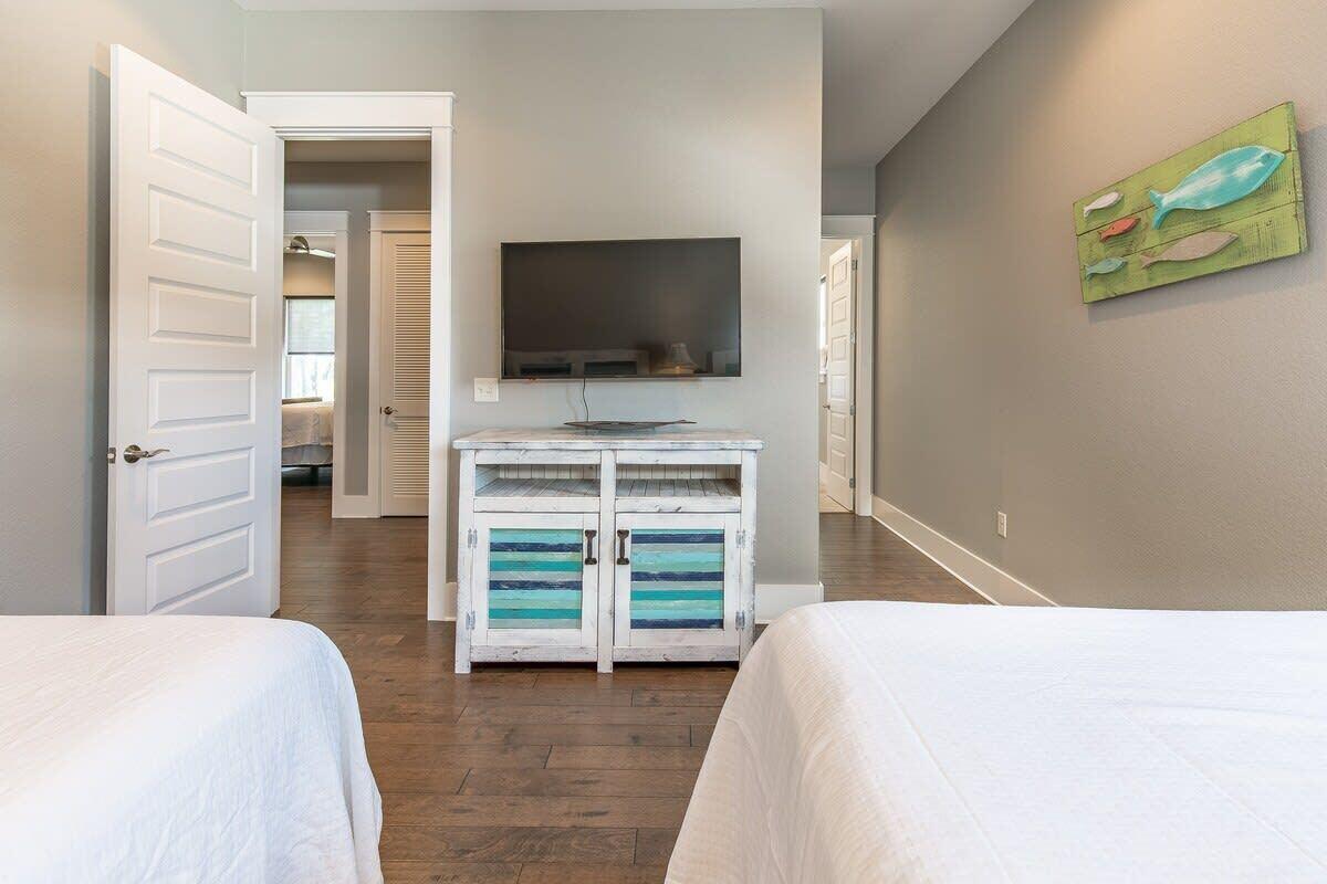 FRANGISTA BEACH 2ND ADDN - Residential