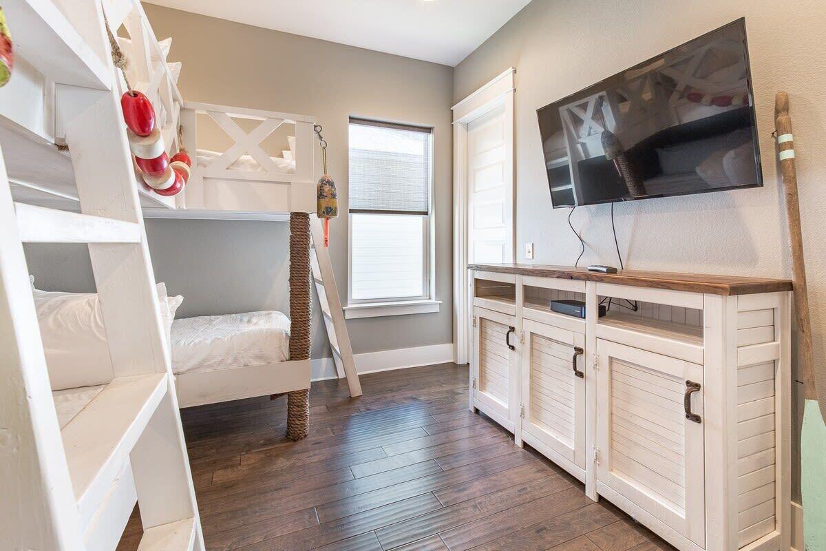 FRANGISTA BEACH 2ND ADDN - Residential