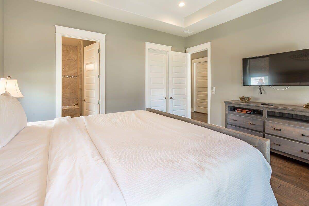 FRANGISTA BEACH 2ND ADDN - Residential