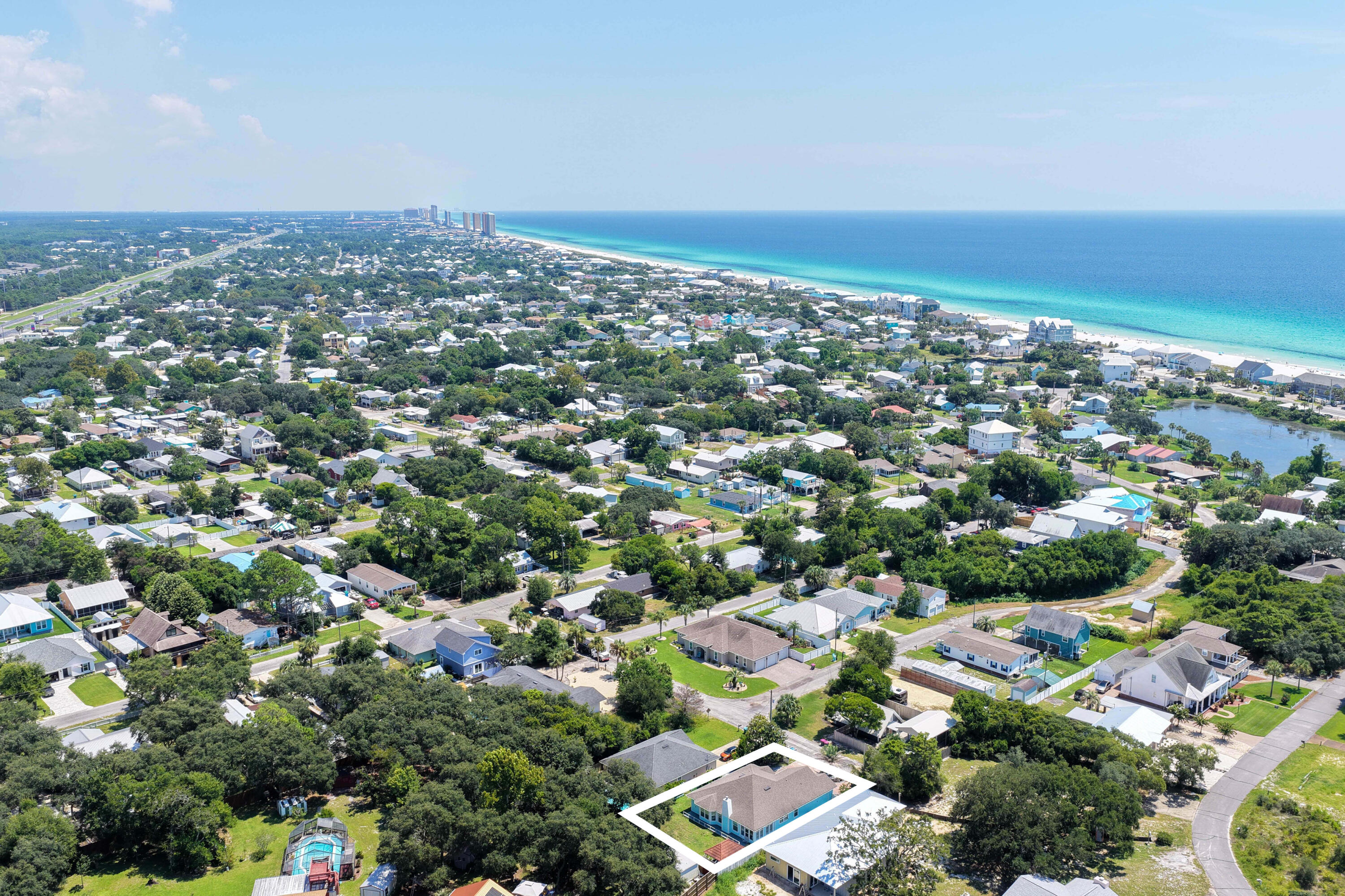 LAGUNA BEACH ESTATES 10TH ADDN - Residential