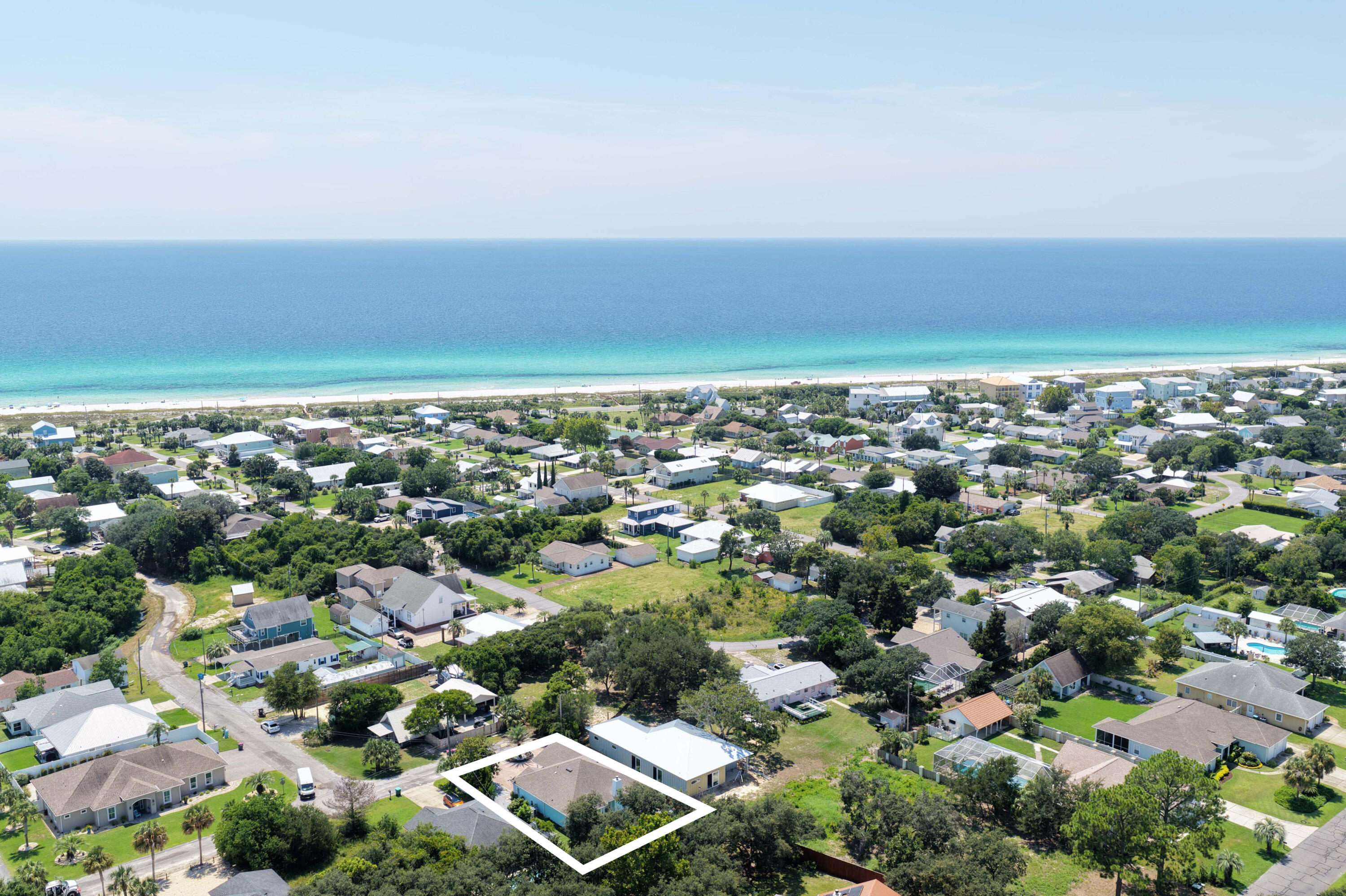 LAGUNA BEACH ESTATES 10TH ADDN - Residential