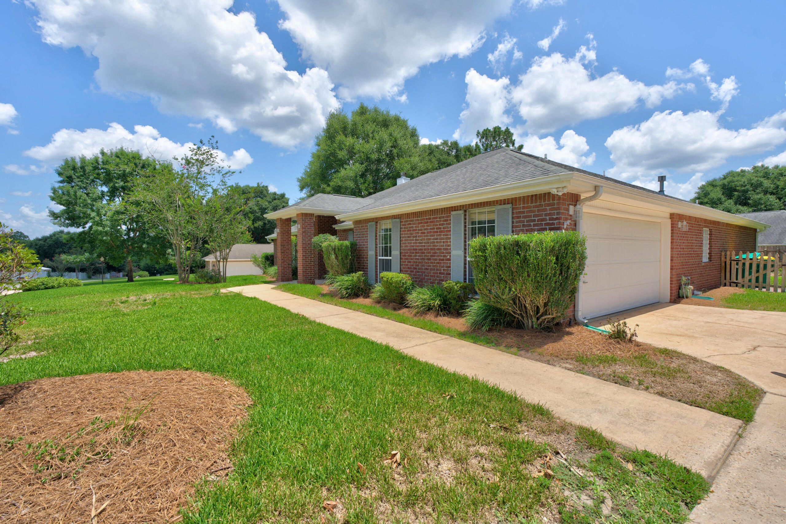 SILVER OAKS PH 1 - Residential