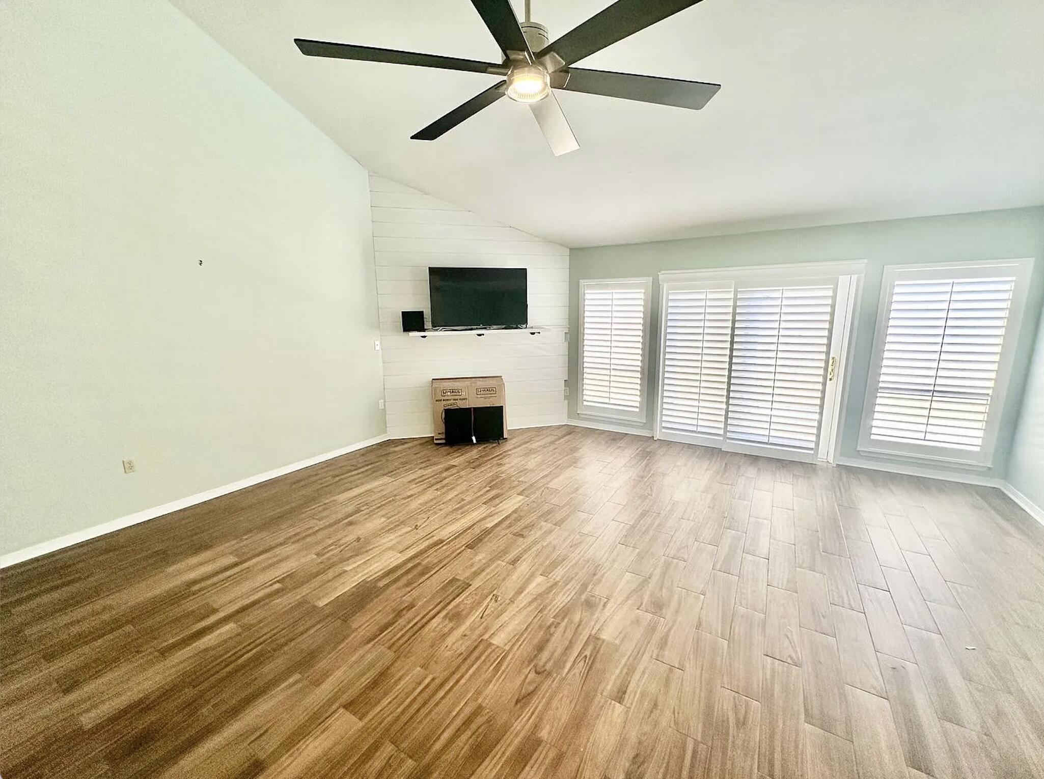 DONLABROOK GARDENS - Residential