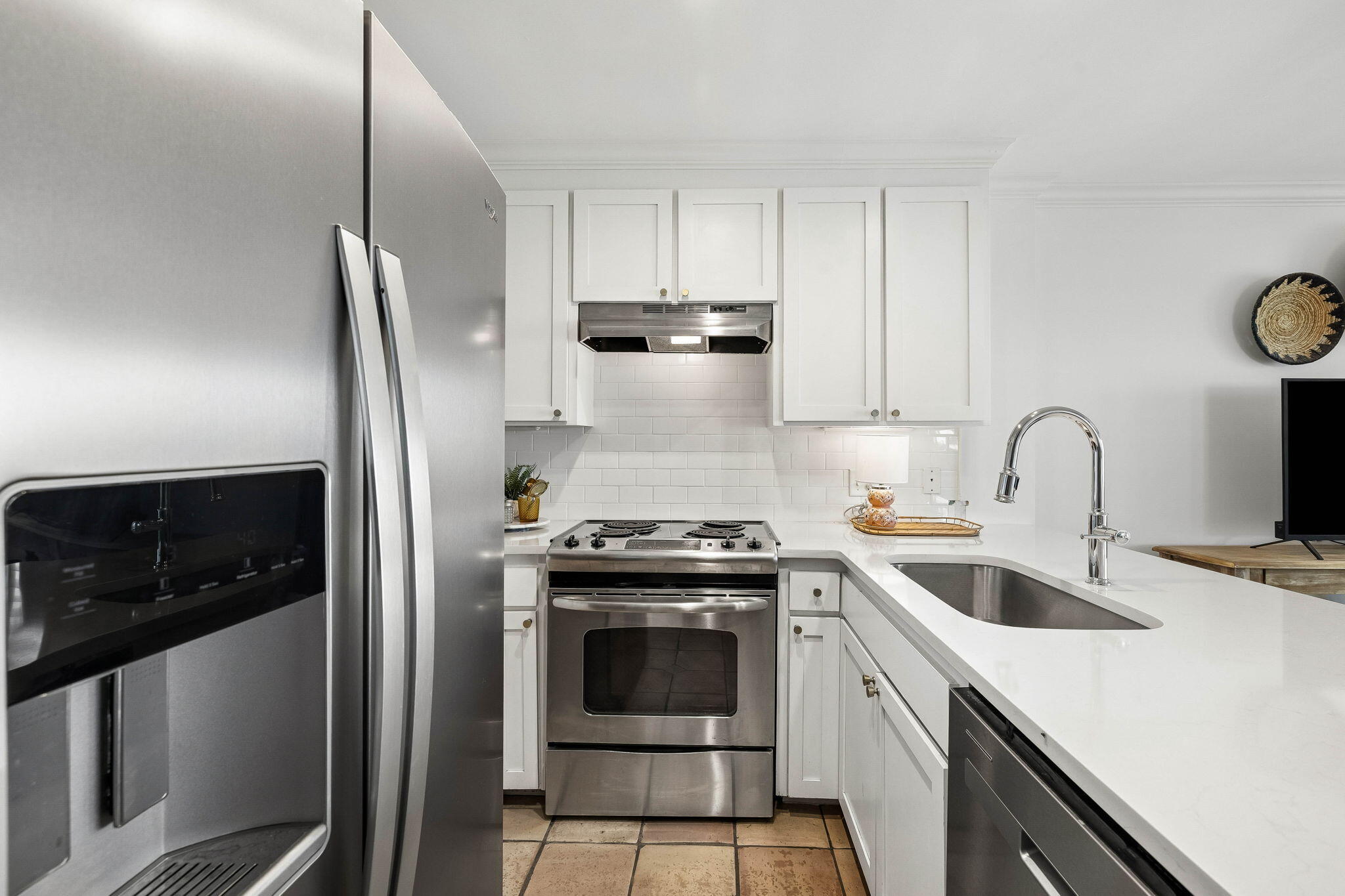 SEA MIST CONDO - Residential