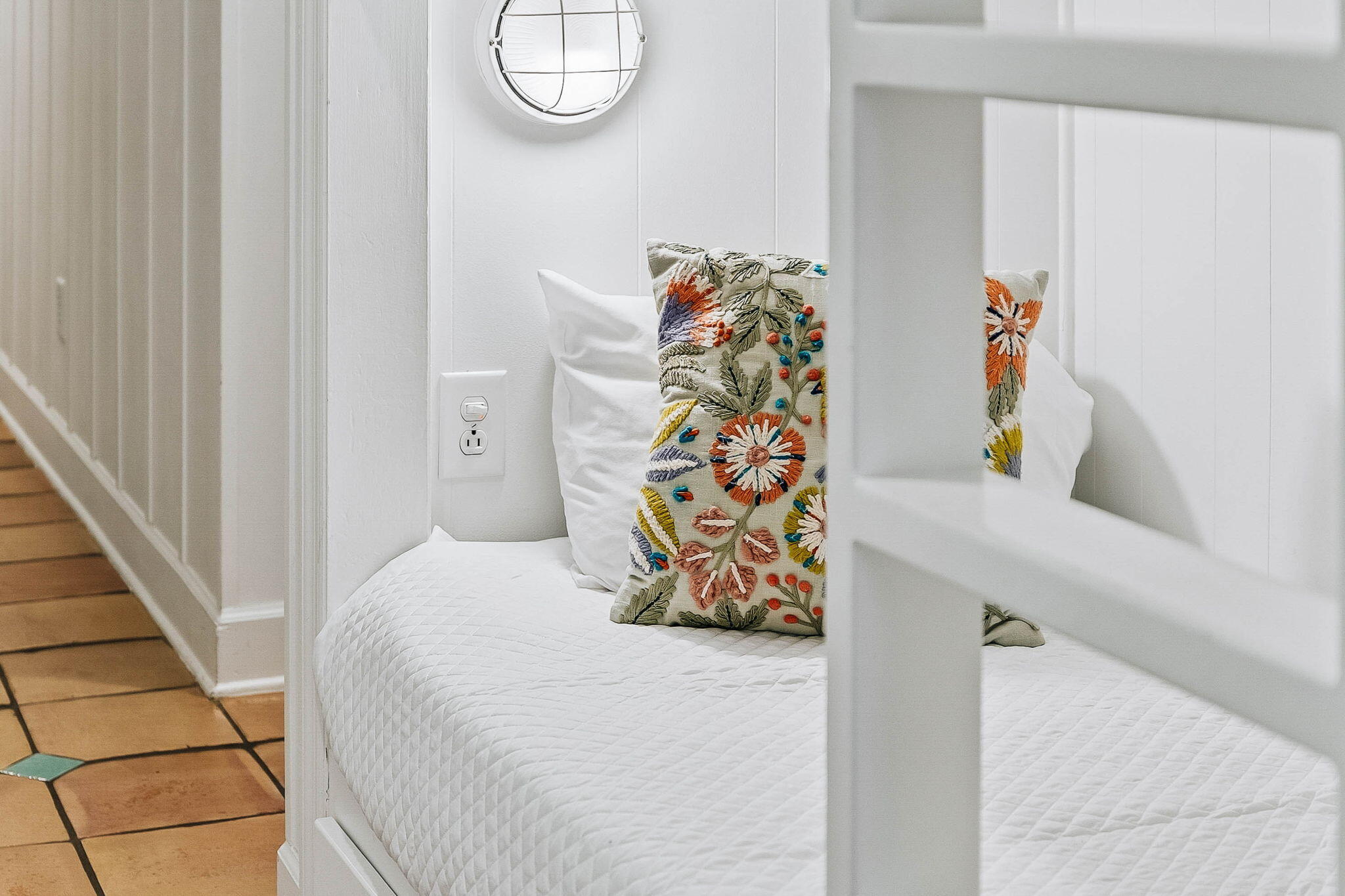 SEA MIST CONDO - Residential