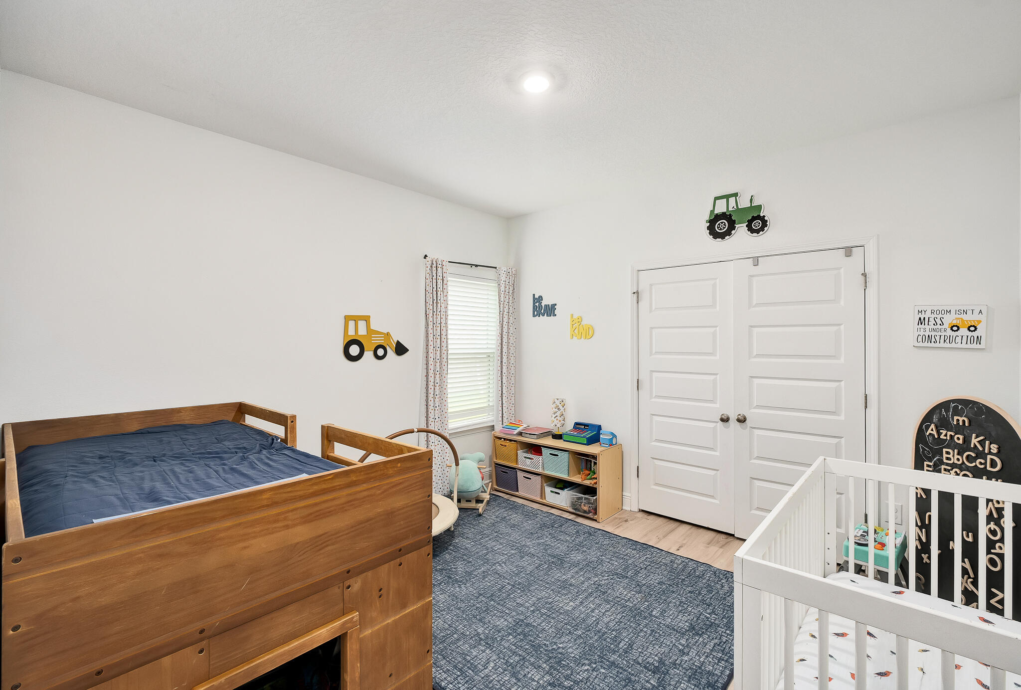 LIVE OAK HARBOR - Residential Lease