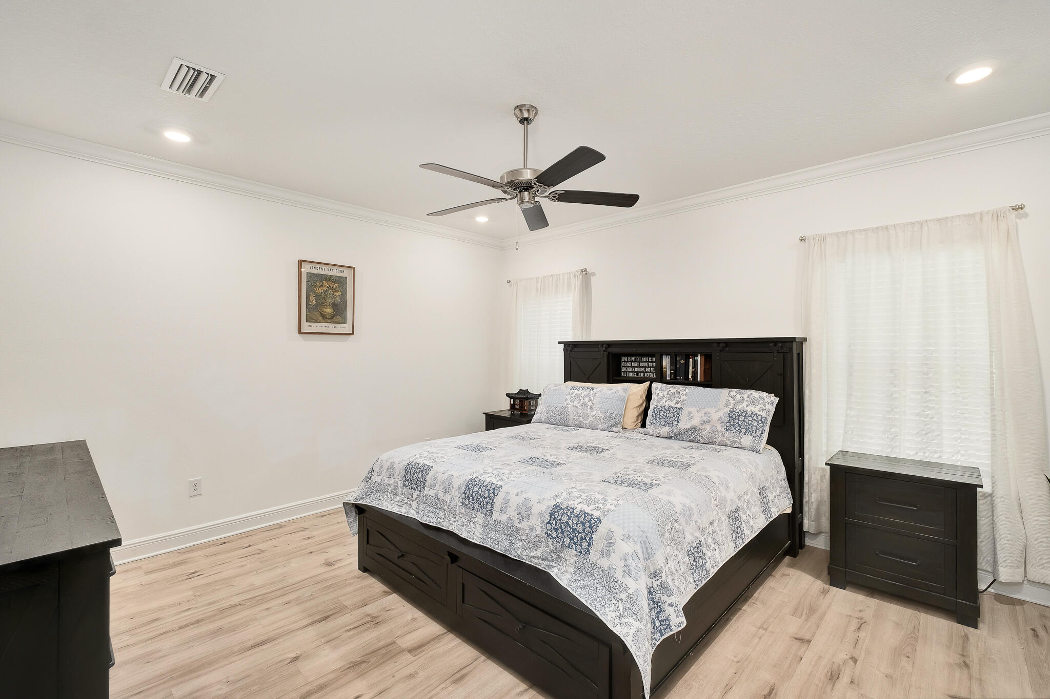 LIVE OAK HARBOR - Residential Lease