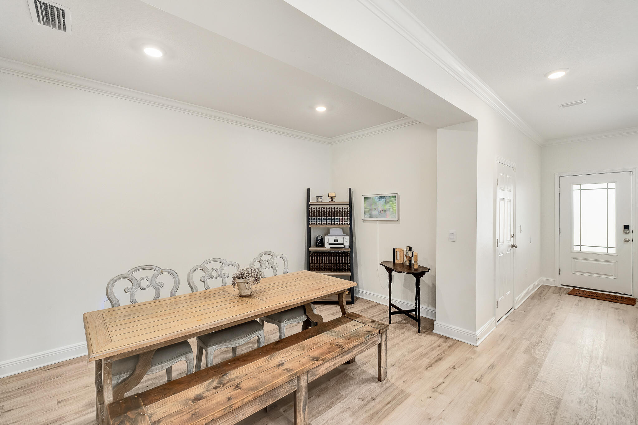 LIVE OAK HARBOR - Residential Lease