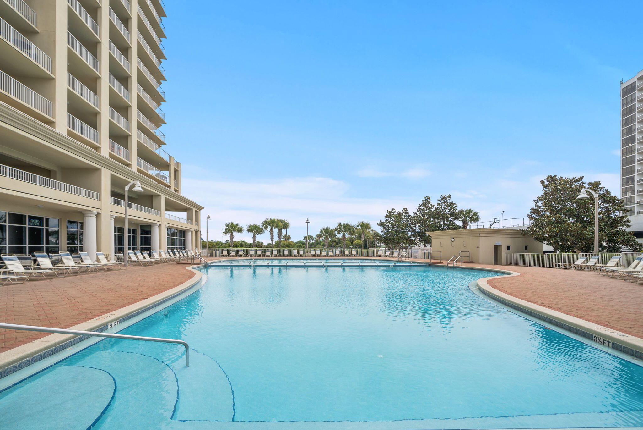 ARIEL DUNES 1 - Residential