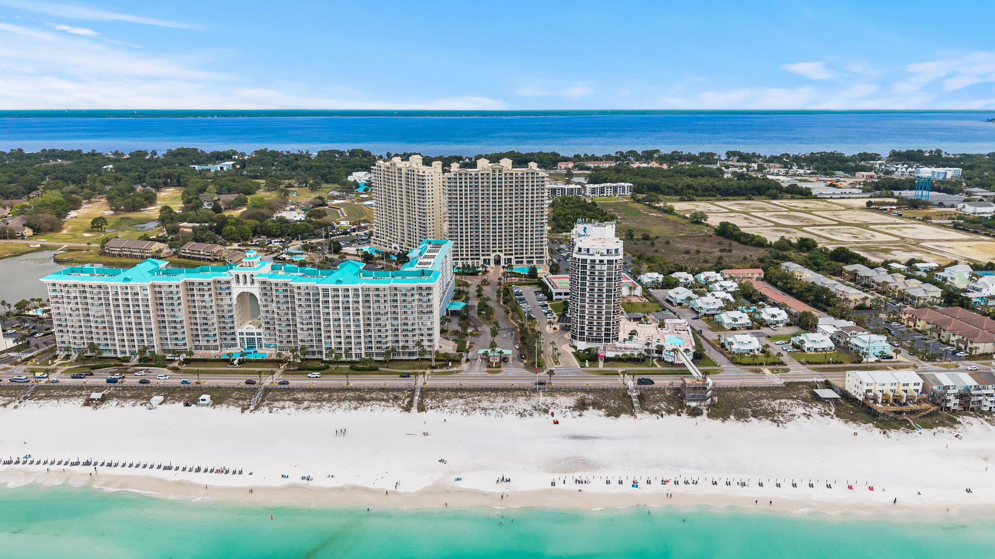 ARIEL DUNES 1 - Residential