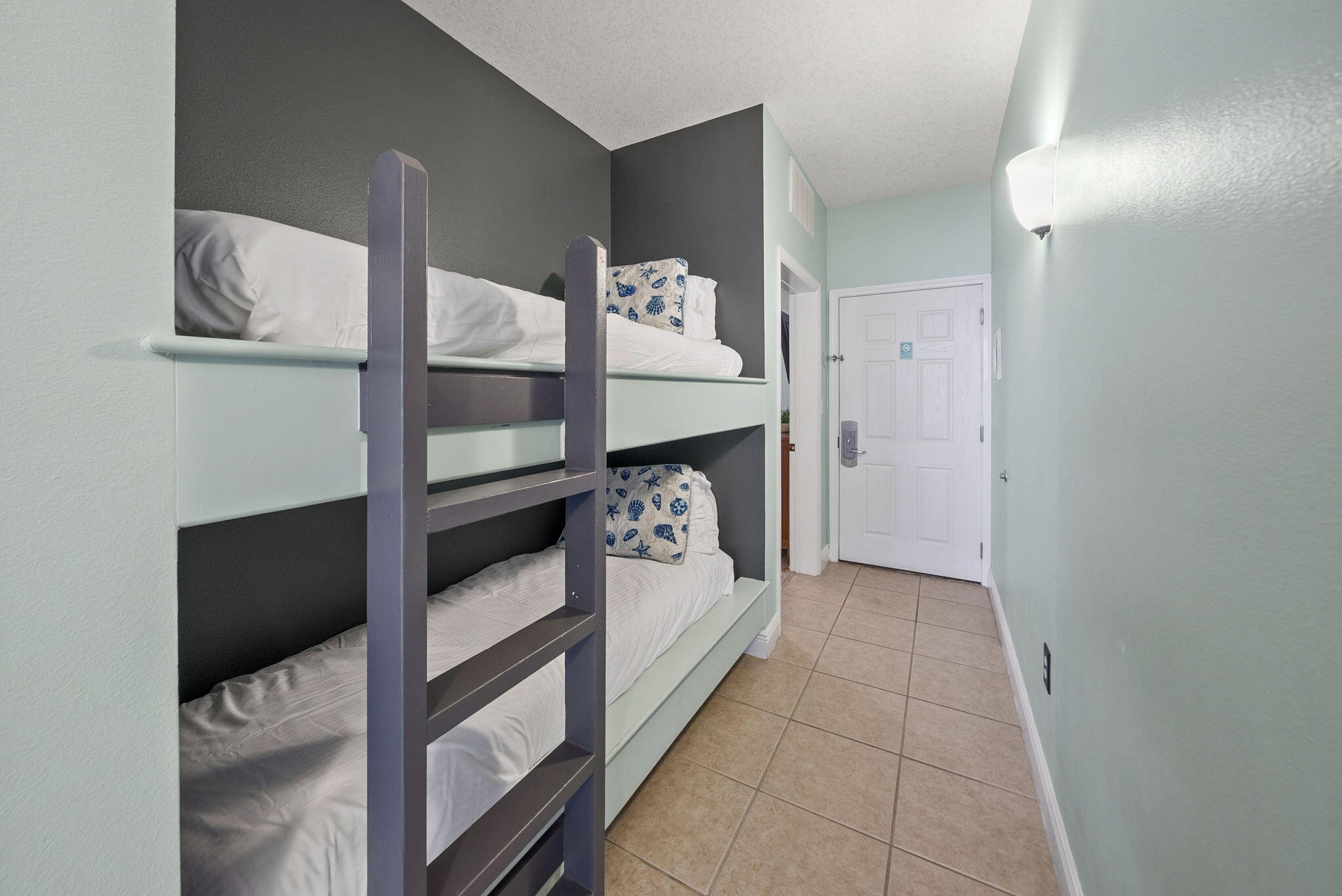 ARIEL DUNES 1 - Residential